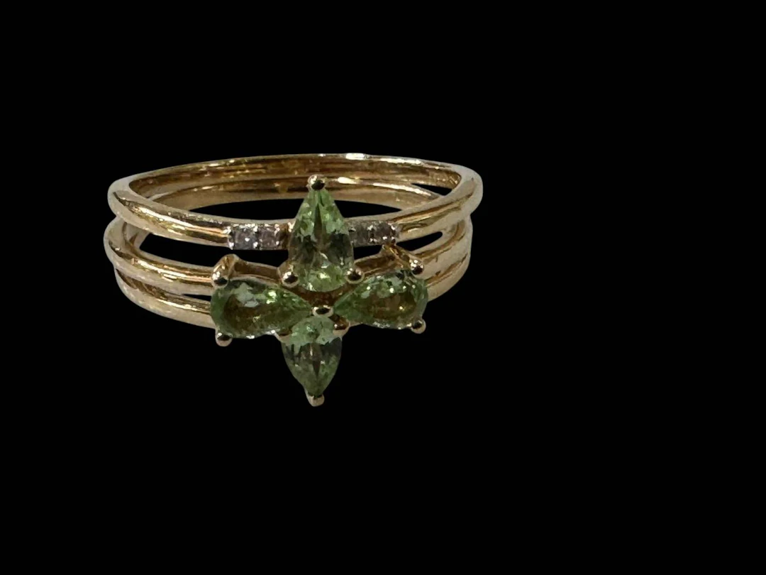 Three Abanja Demantoid garnet 9k gold rings, size P/Q.
