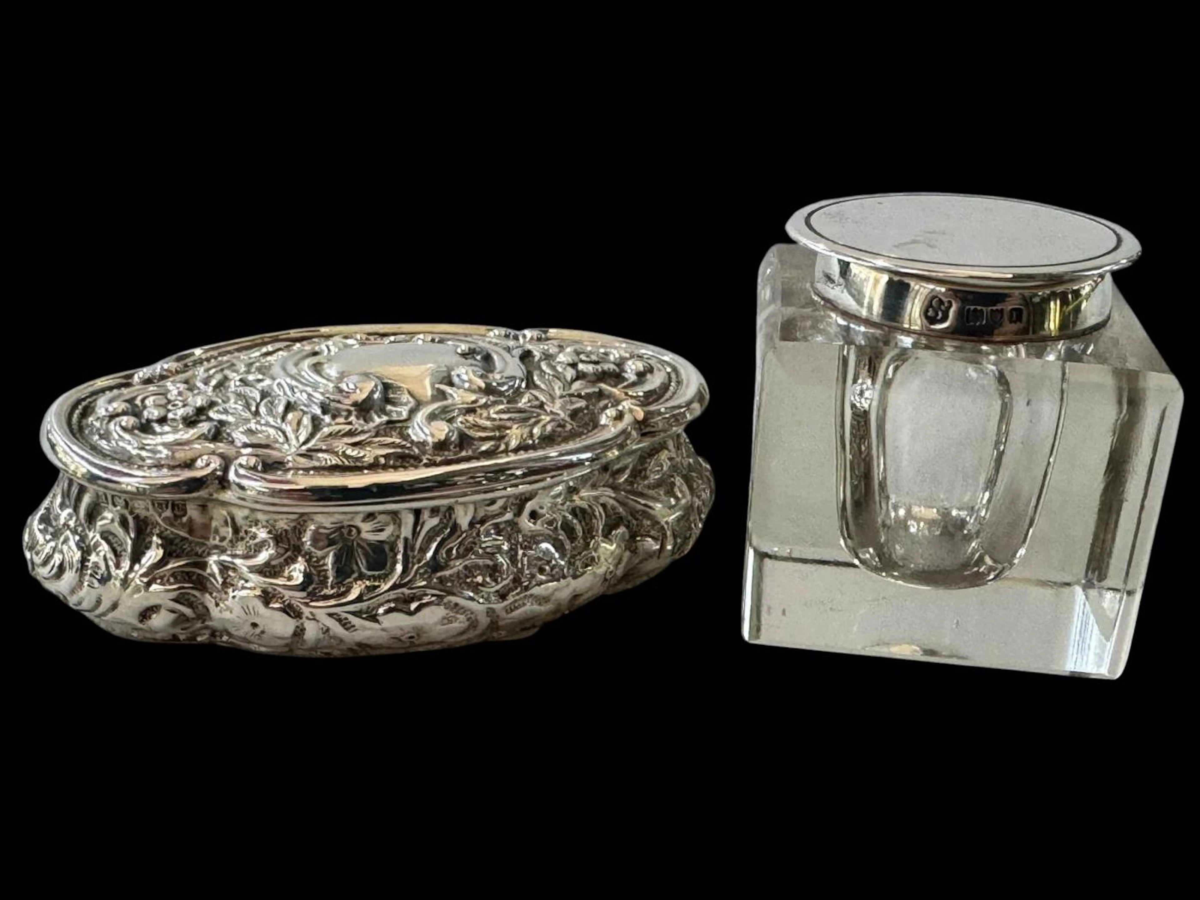 Edwardian embossed silver ring box Chester 1903, and silver topped