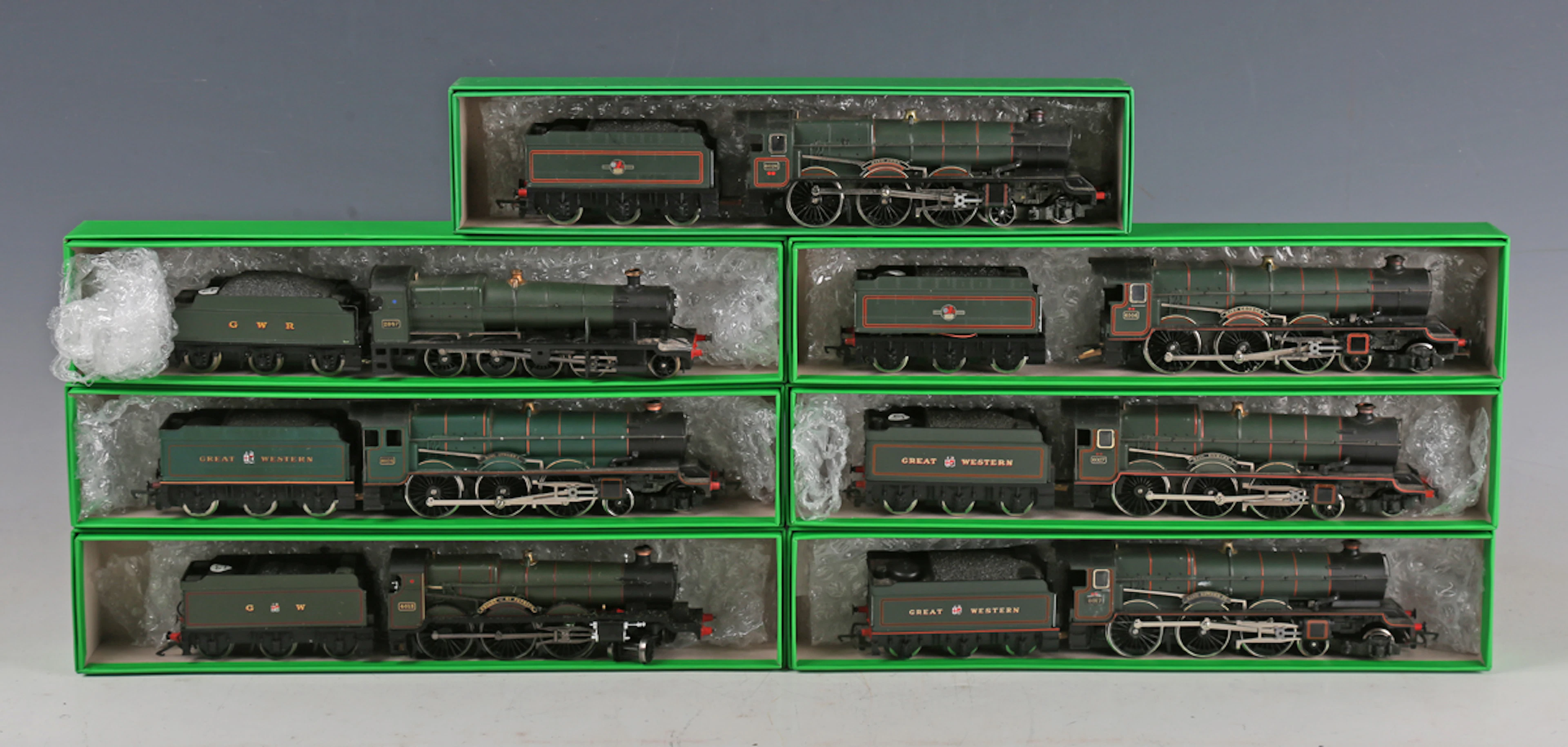 Fourteen Hornby OO gauge locomotive and tenders, including 'King George