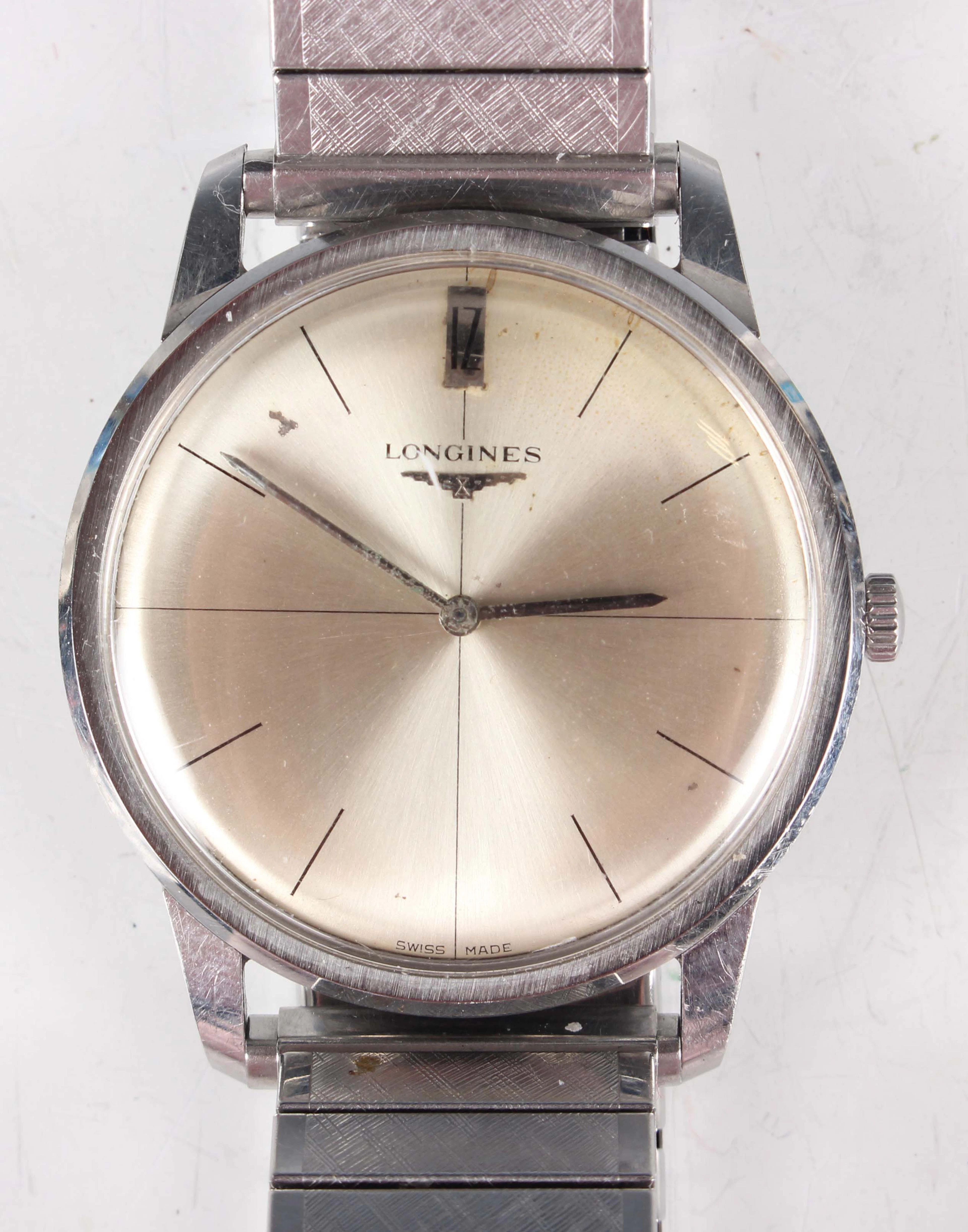 A Longines steel circular cased gentleman's wristwatch, Ref. 7324