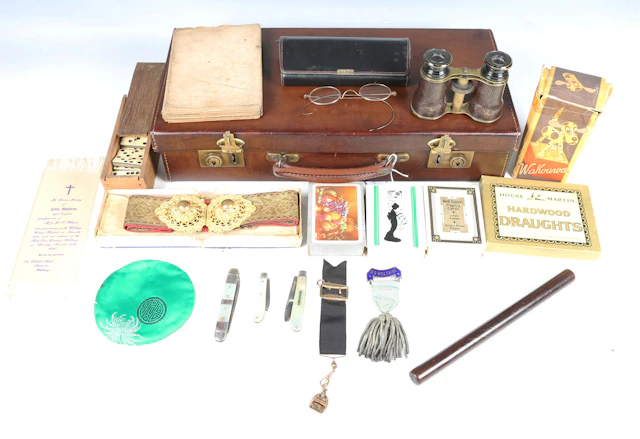 A mixed group of collectors' items, including two silver bladed and