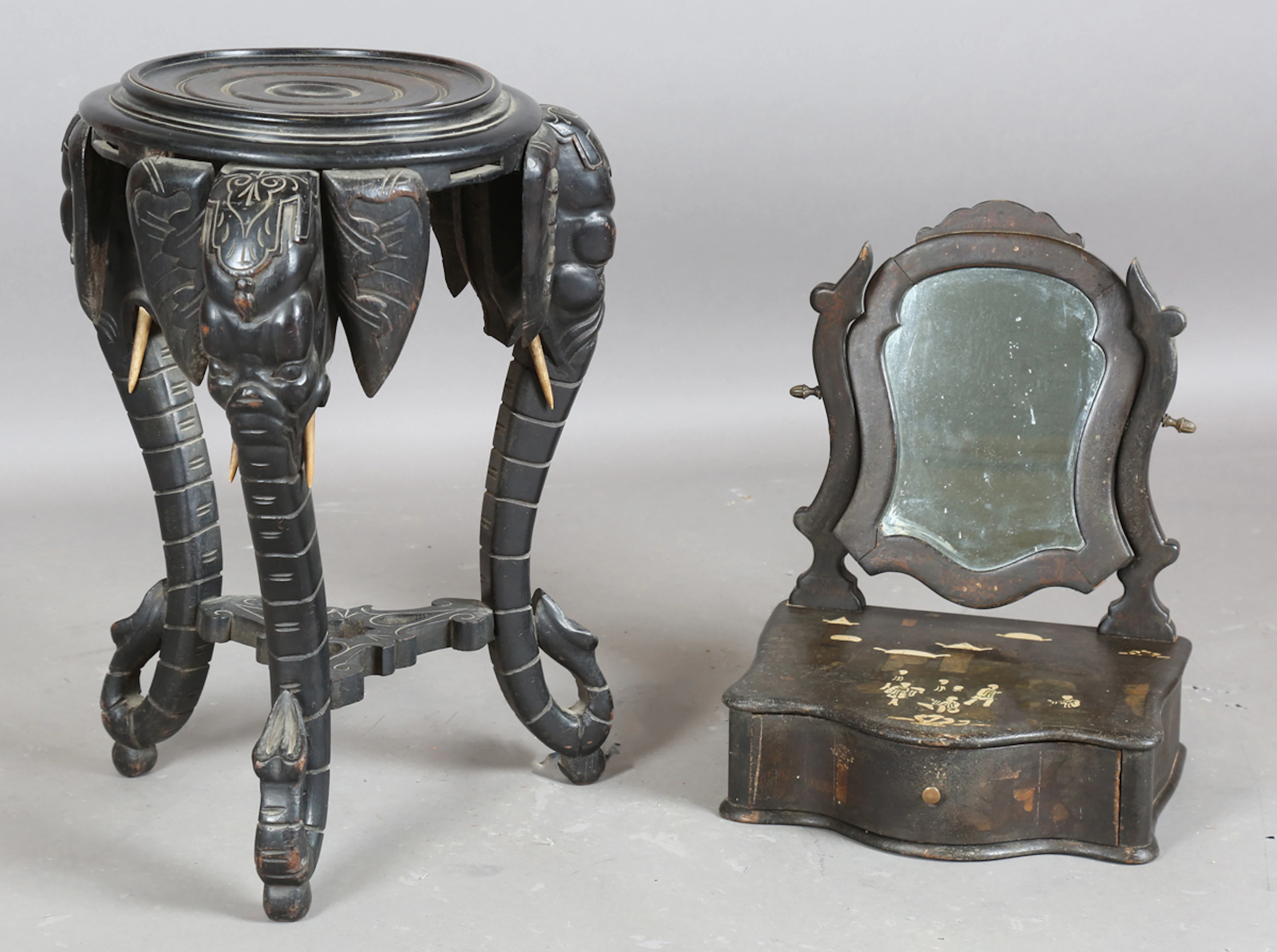 A late 19th/early 20th century Indian hardwood jardinière stand with
