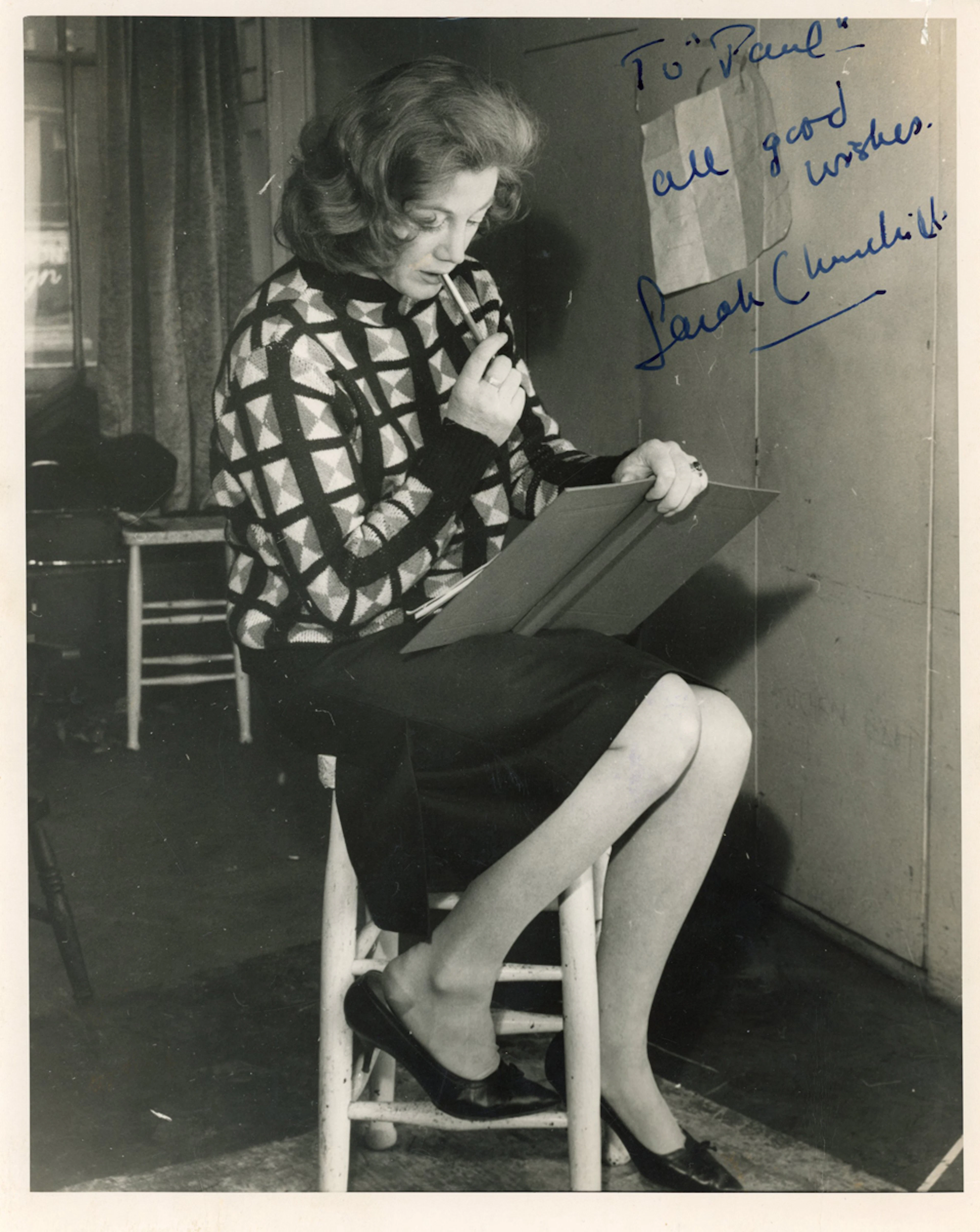 AUTOGRAPHS. A collection of approximately 200 signed photographs
