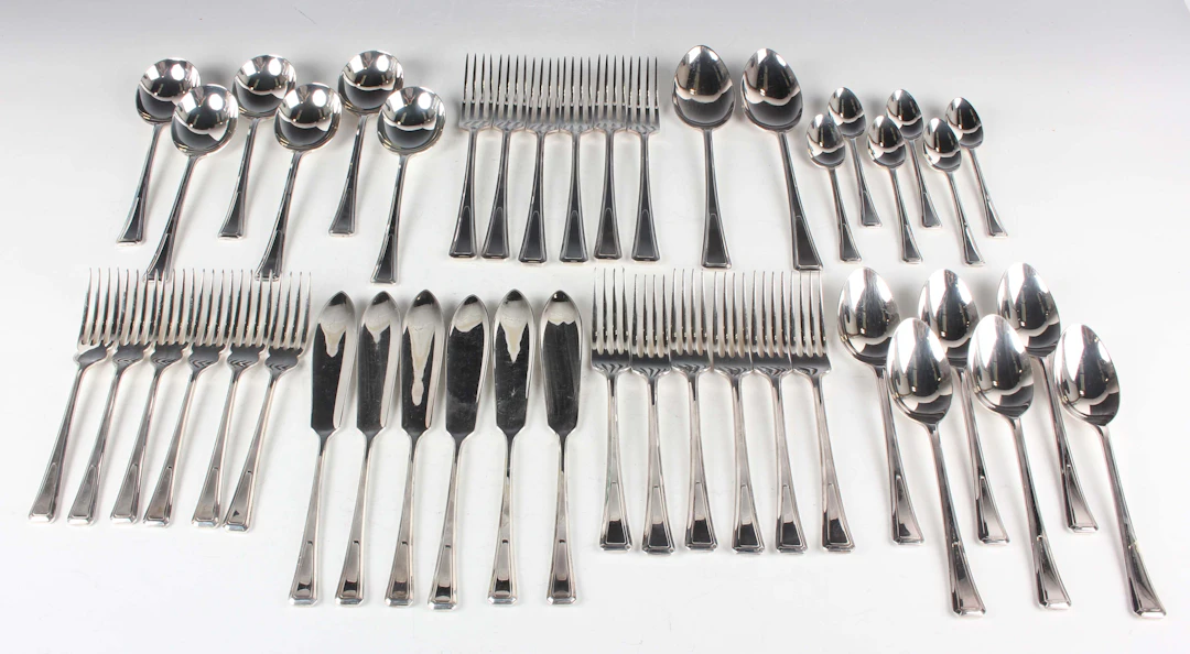 A part canteen of plated Fulwood pattern cutlery, comprising two tablespoons
