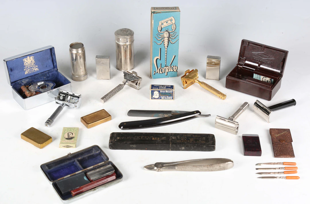 A large collection of razor and shaving related collectors' items