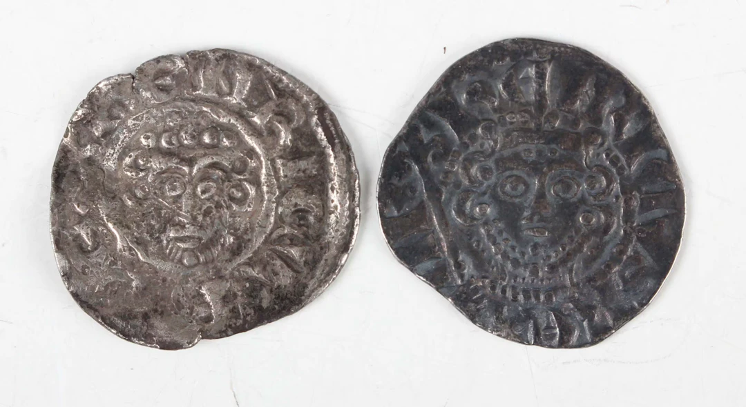 A Henry III hammered silver long-cross penny 1216-1272, moneyer Renaud