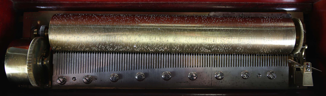 A 19th century Swiss music box by Nicole Frères, the keywind mechanism