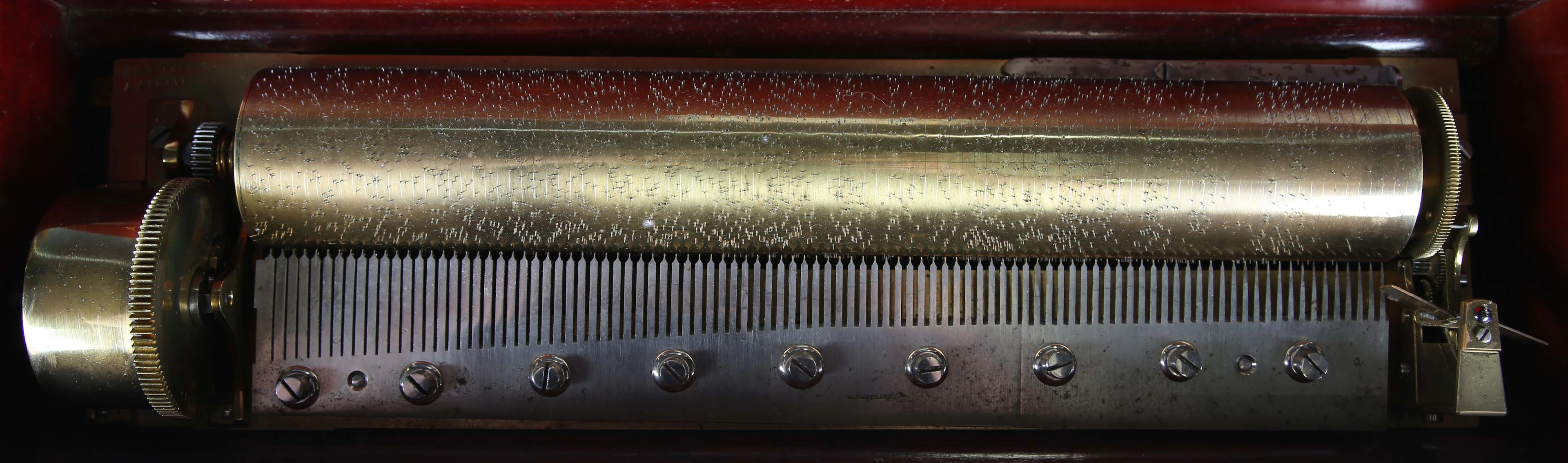 A 19th century Swiss music box by Nicole Frères, the keywind mechanism