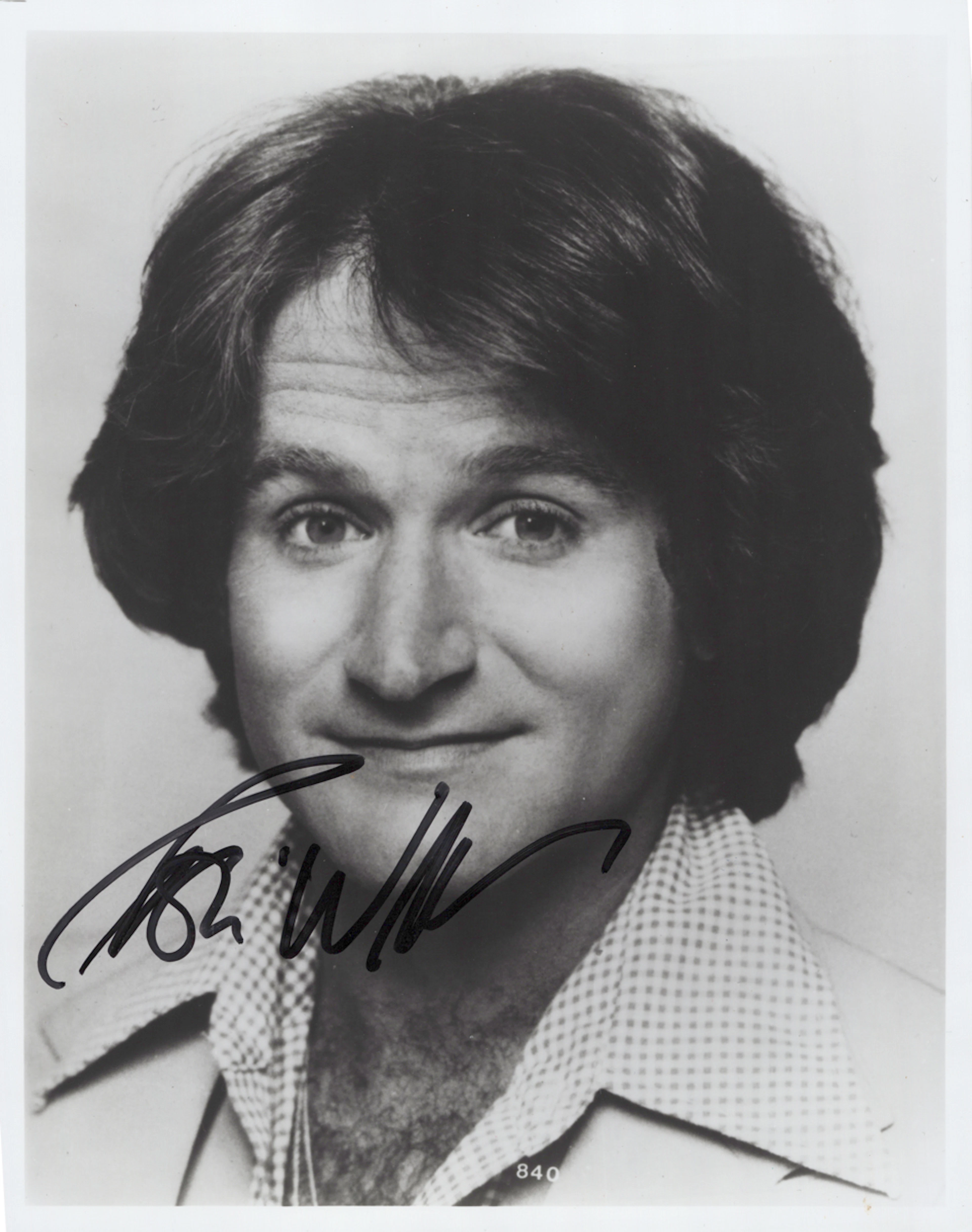 AUTOGRAPHS. A collection of approximately 200 signed photographs