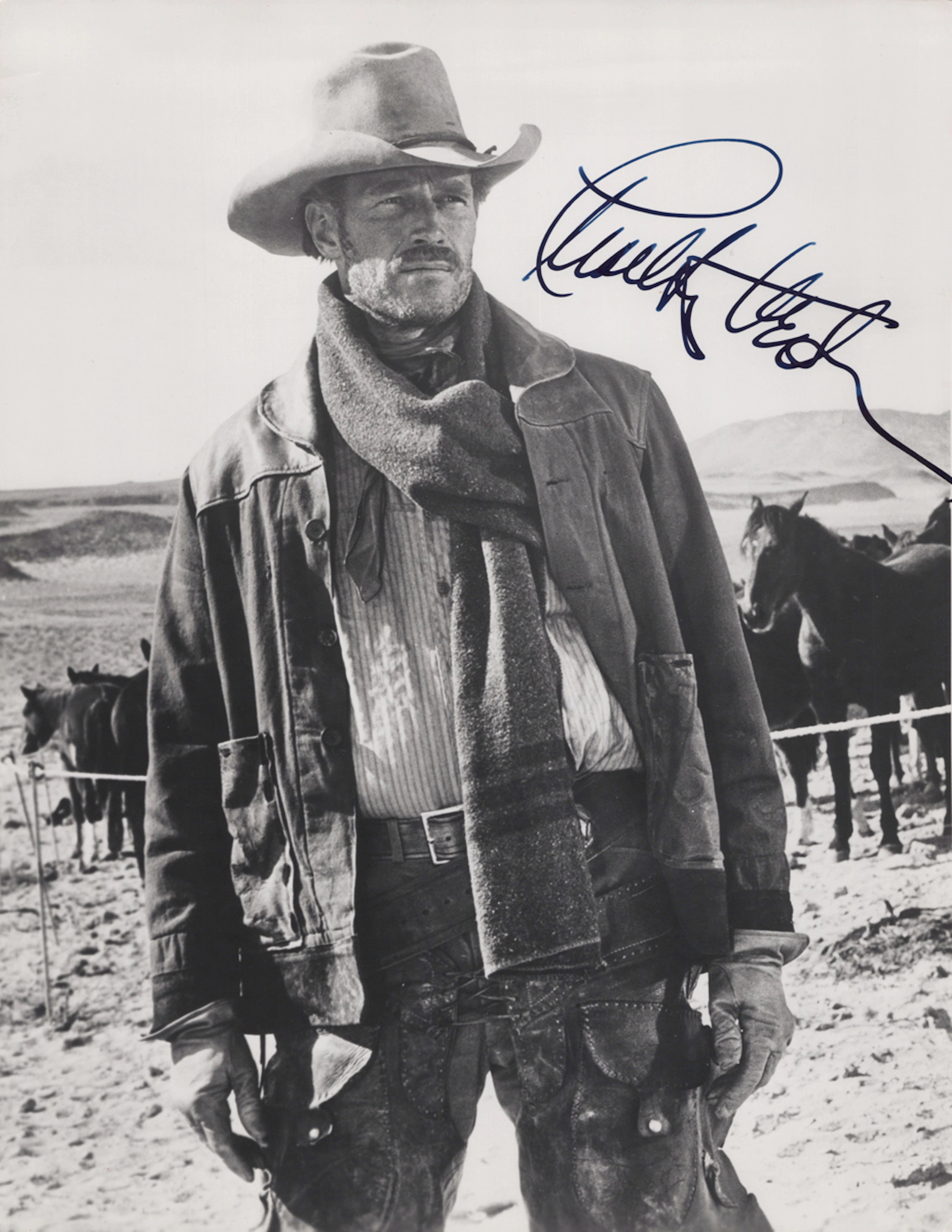 AUTOGRAPHS. A collection of approximately 200 signed photographs