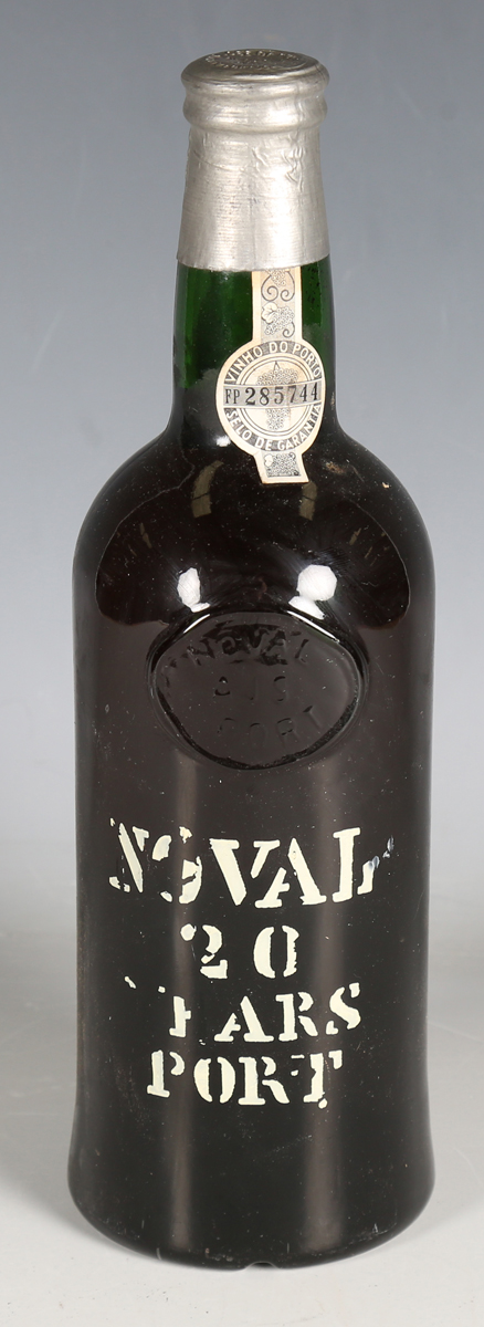 Quinta do Noval 20 Years matured Port, bottled in 1973 (1).