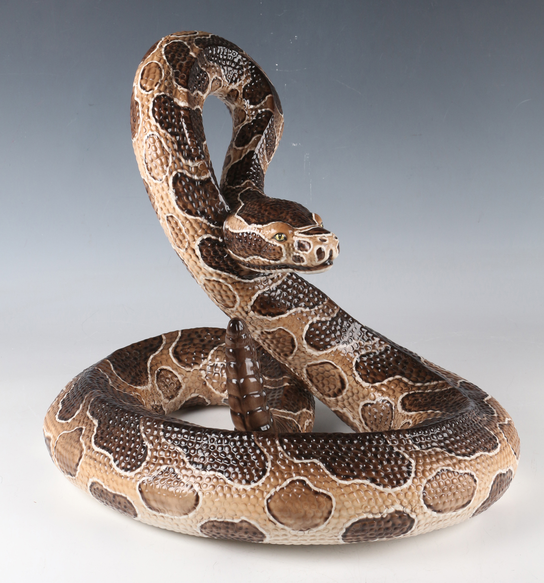 Auction price result for ronzan | Barnebys auction results.