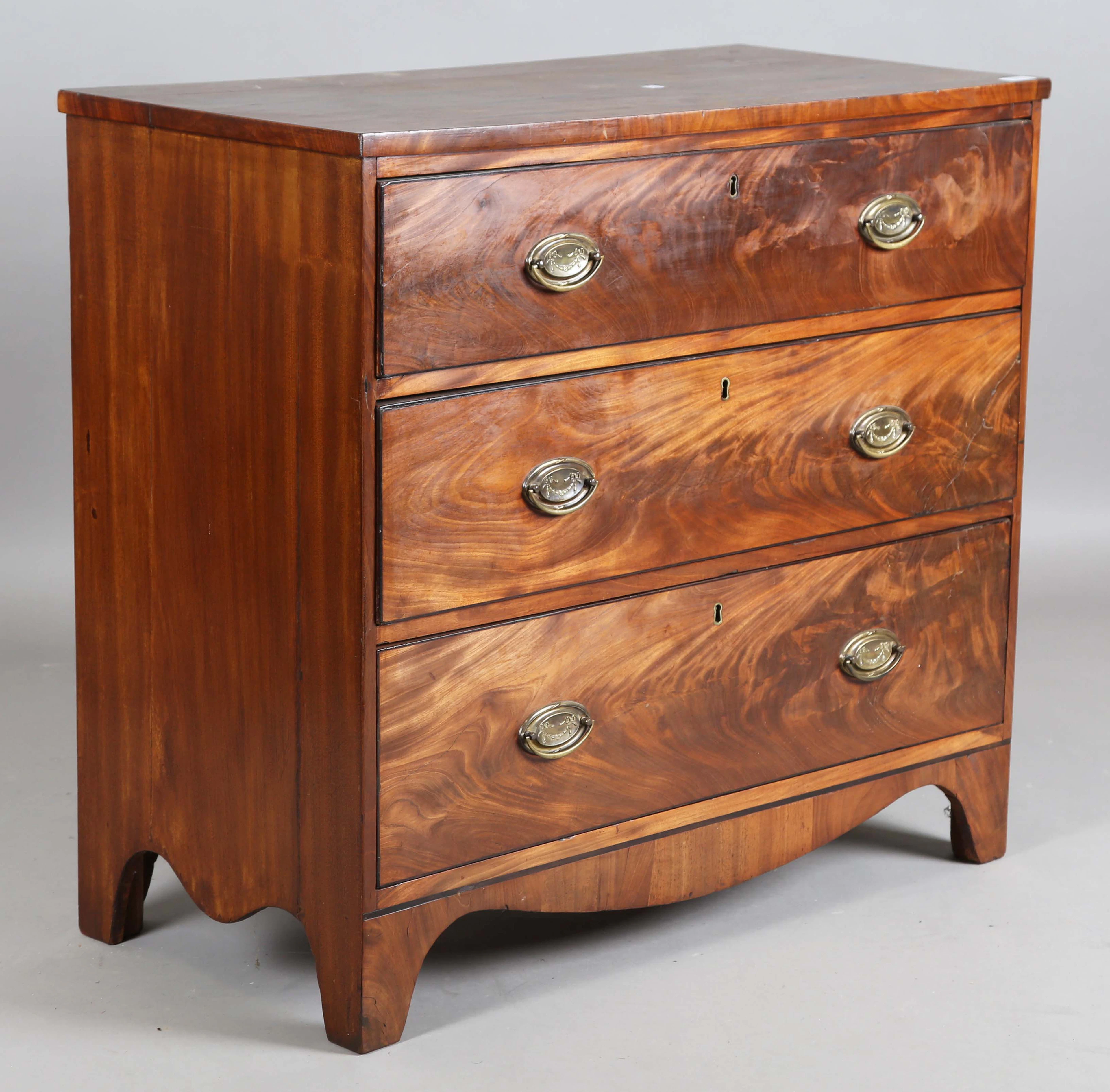 A George III mahogany chest of three drawers, height 84cm, width 91cm