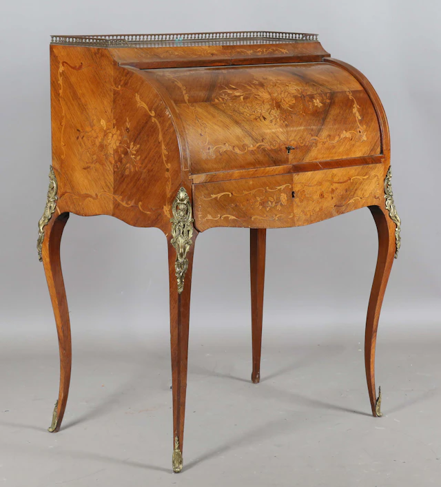 A late 19th/early 20th century French kingwood and floral marquetry