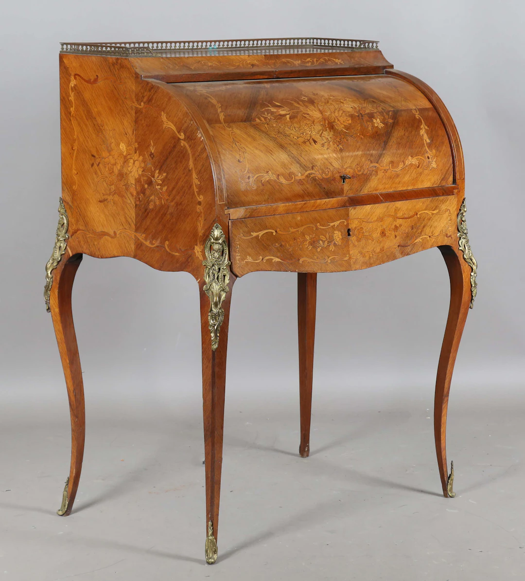 A late 19th/early 20th century French kingwood and floral marquetry