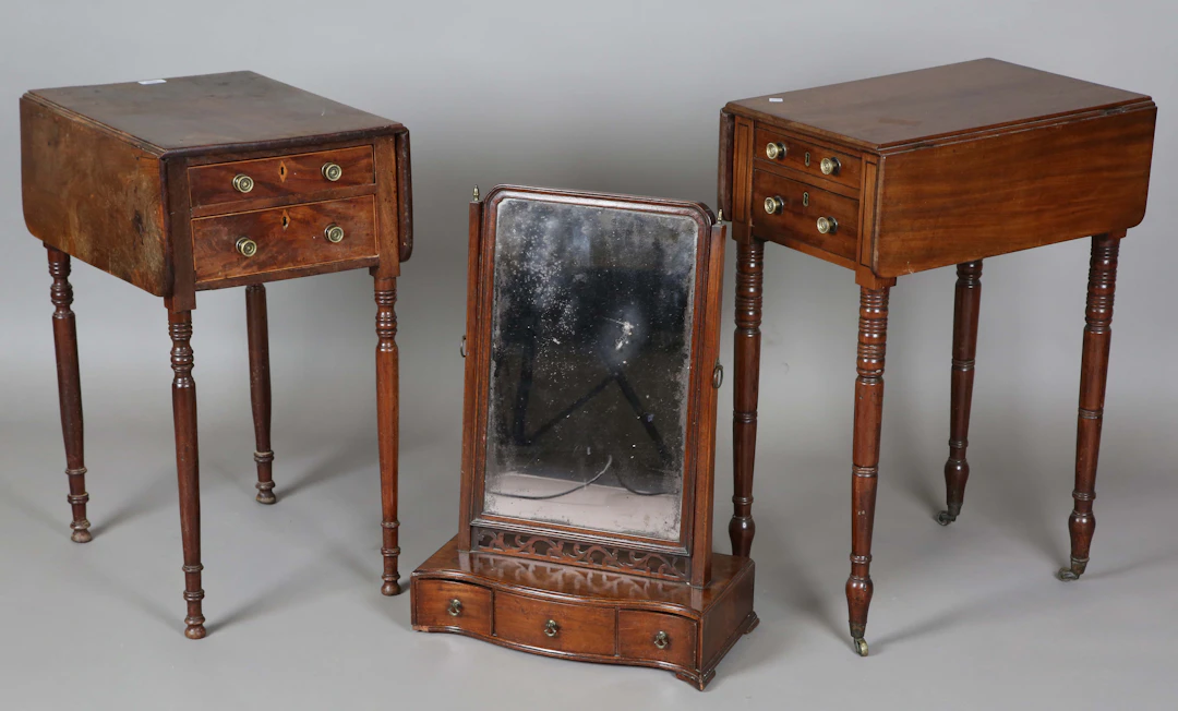 A George IV mahogany drop-flap work table, height 70cm, width 50cm