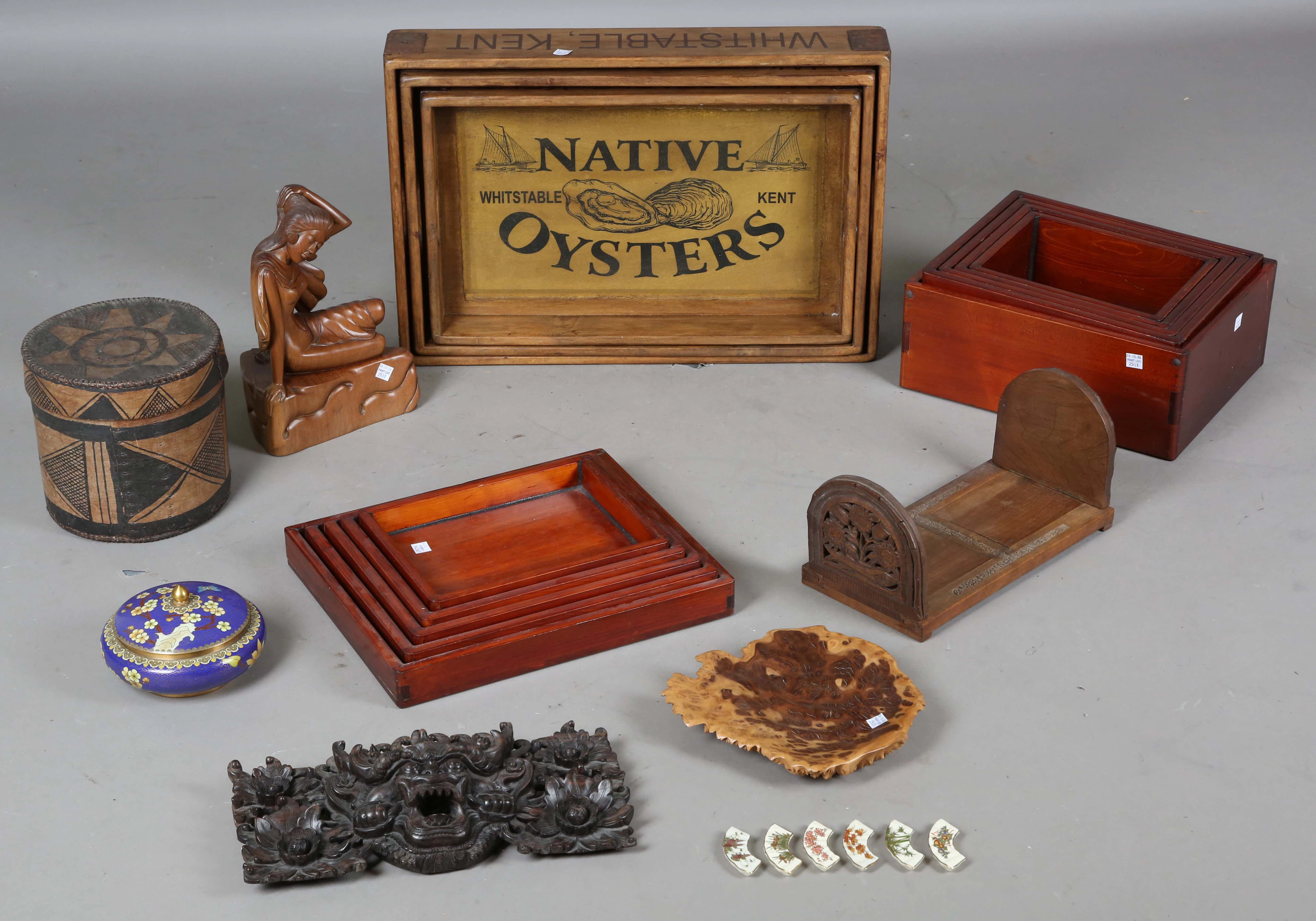 A mixed group of collectors' items, including a set of three interfitting