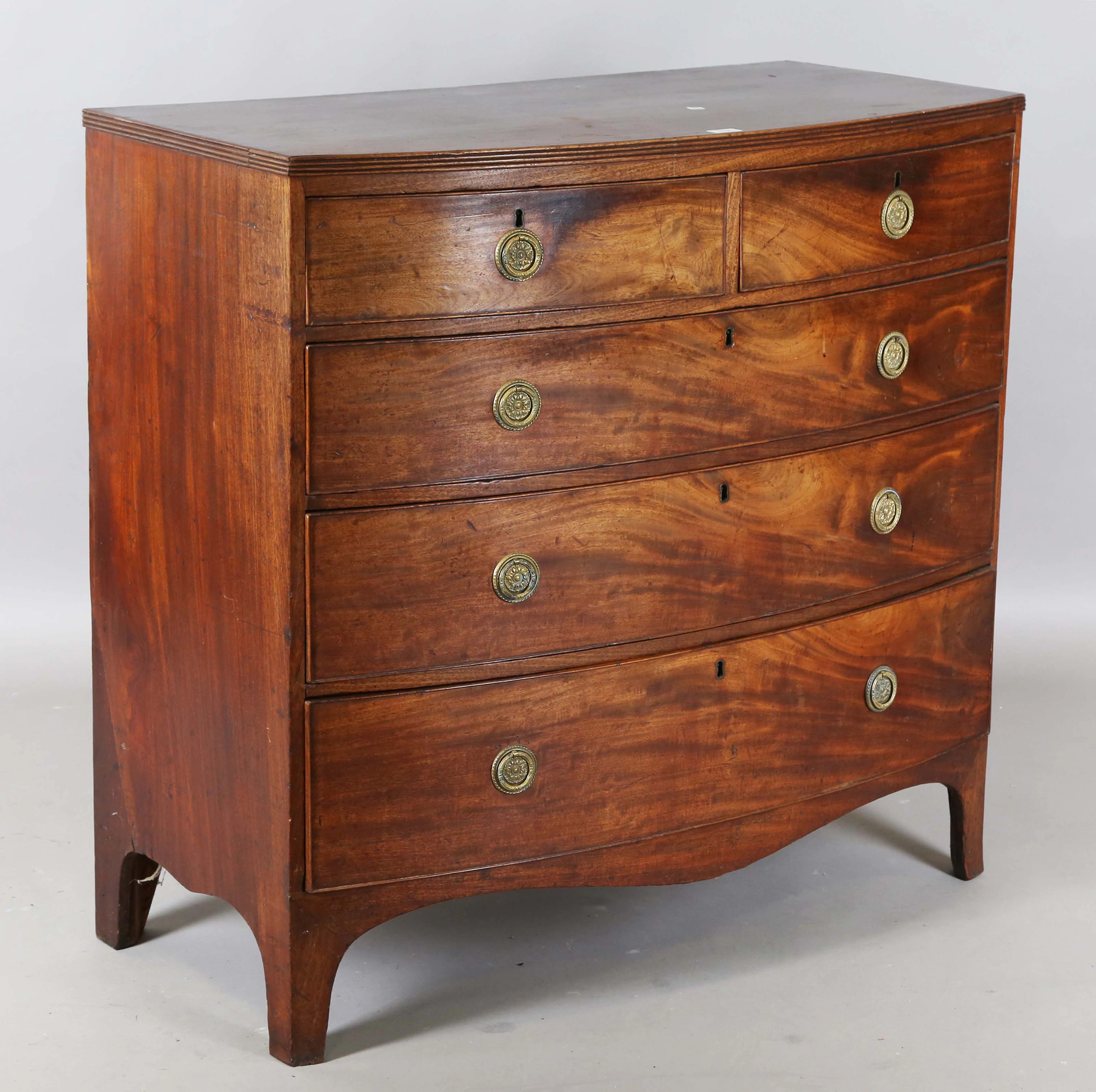 A Regency mahogany bowfront chest of drawers, height 103cm, width