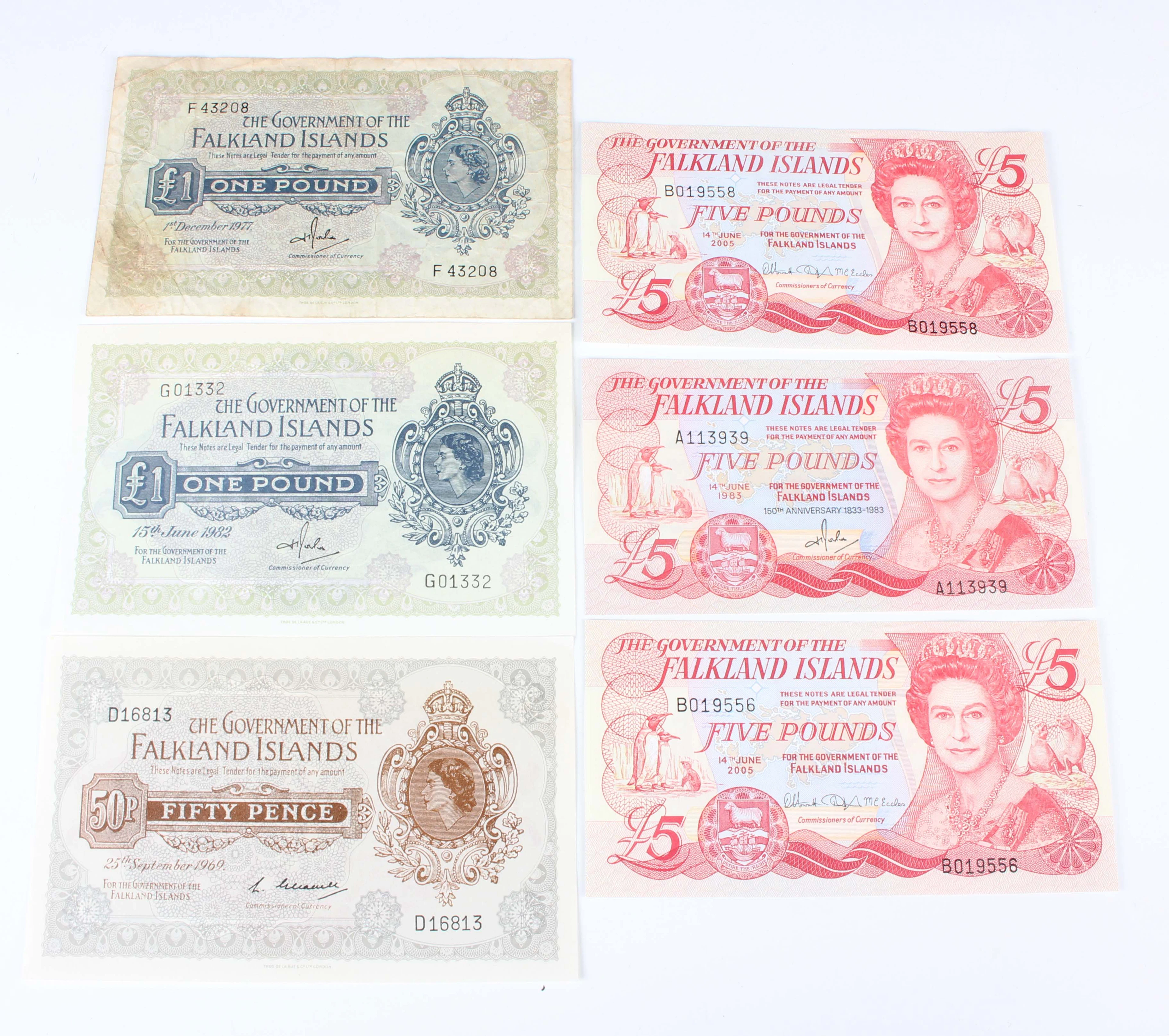 A small group of Falkland Islands banknotes, including a Government
