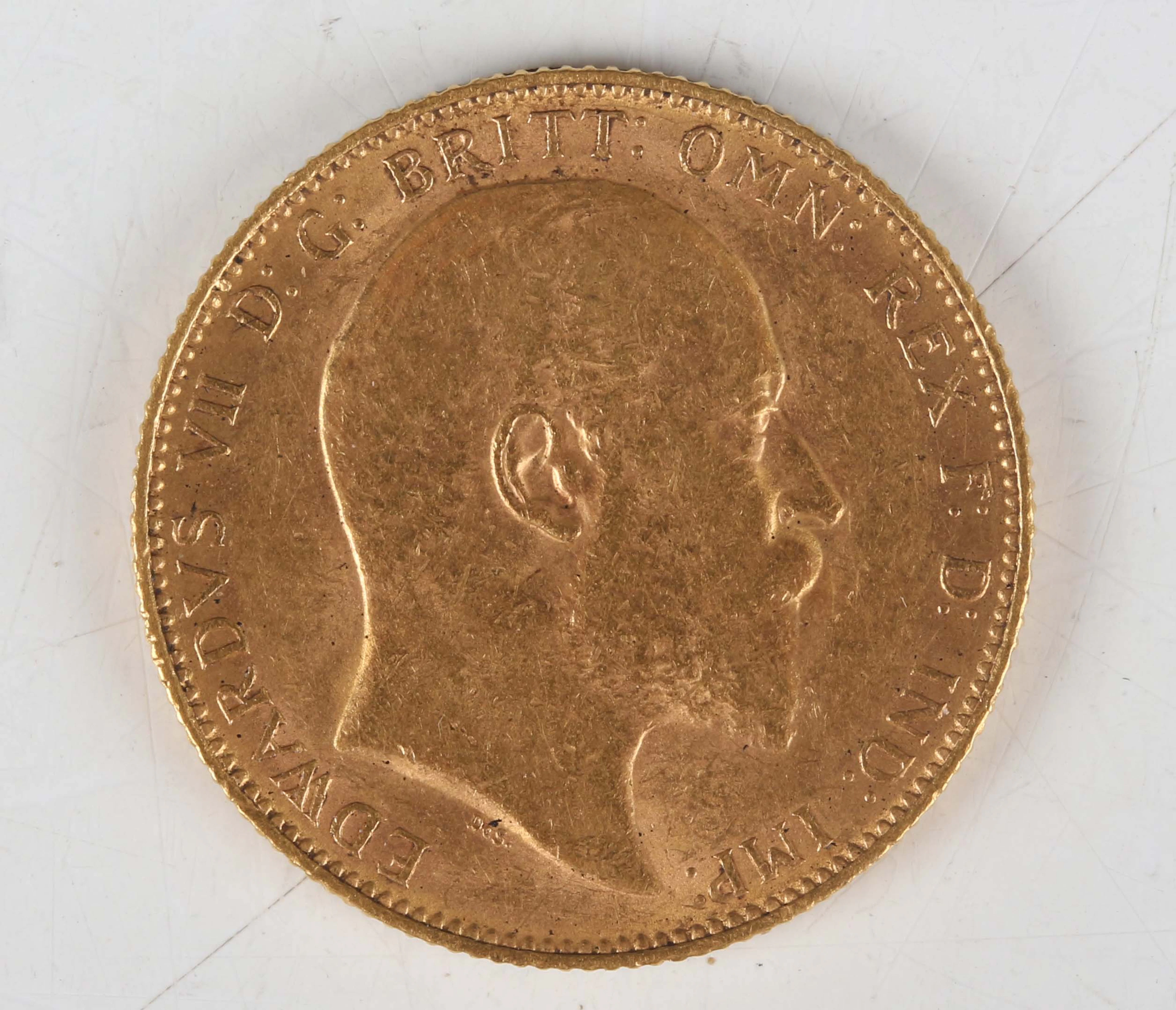 An Edward VII sovereign 1904, Perth Mint. Note: this lot includes