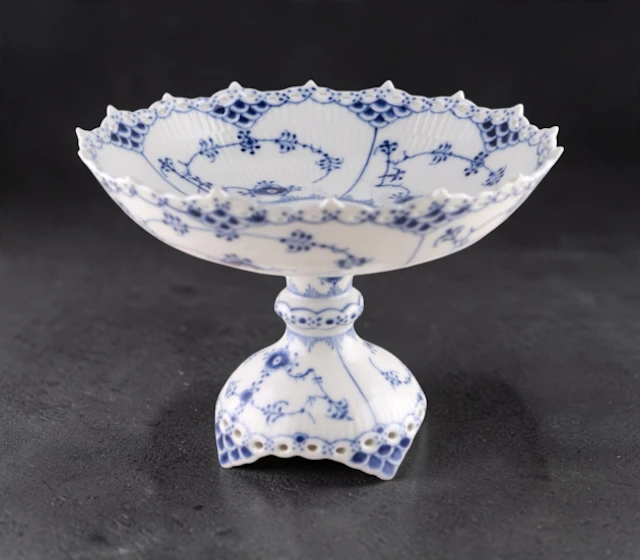Royal Copenhagen "Musselmalet"