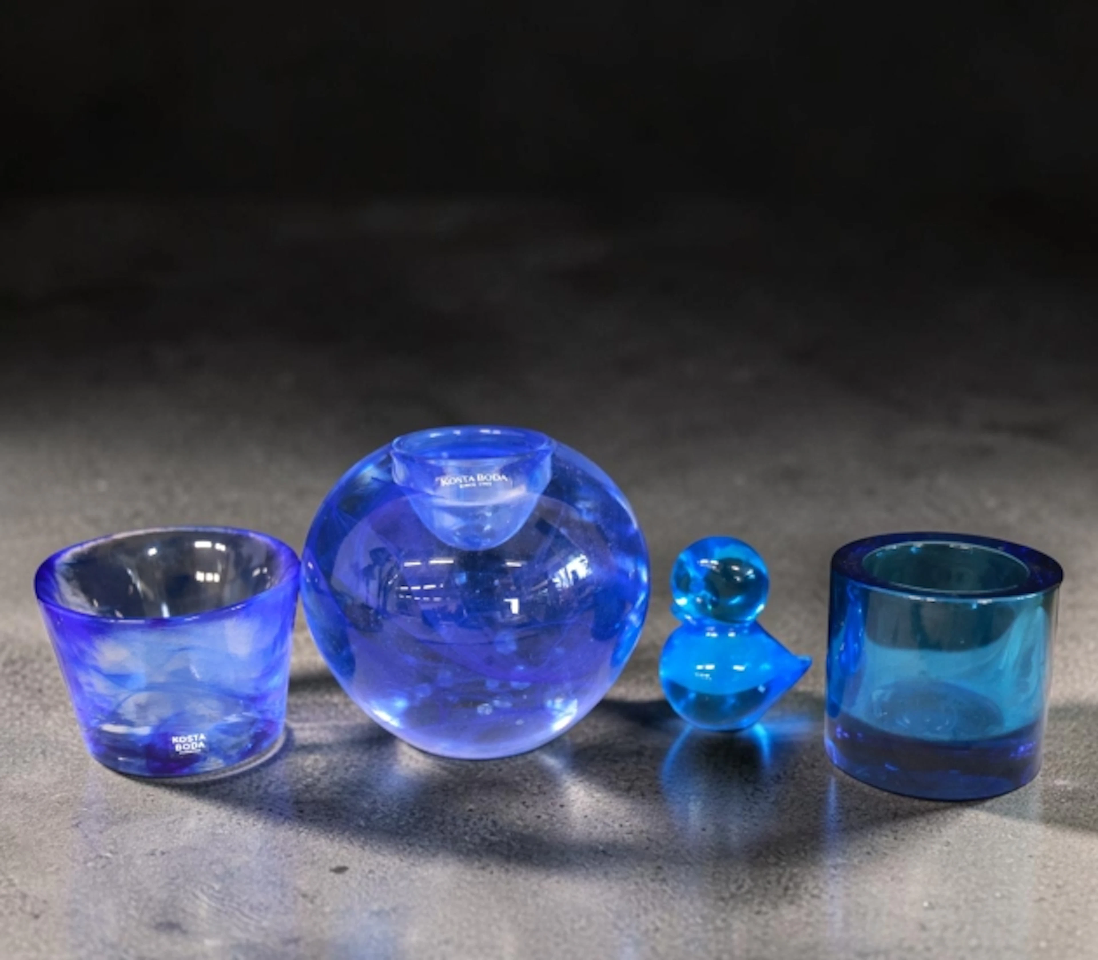 Blått glas