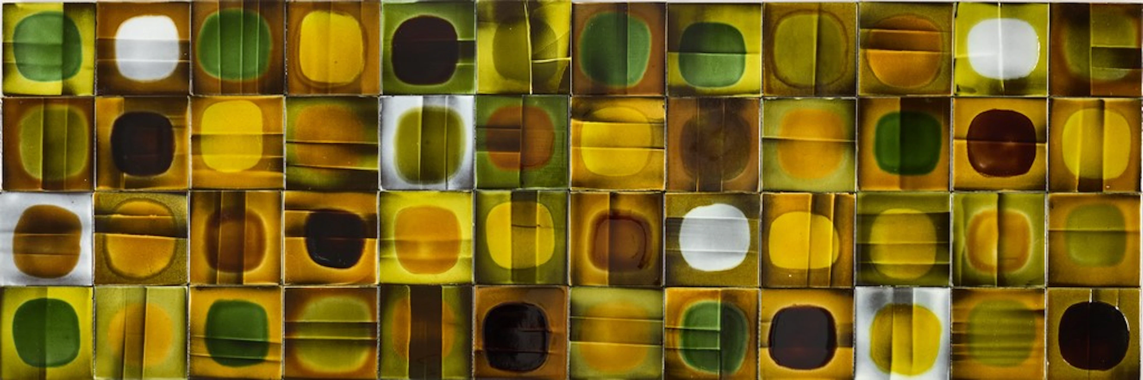 Roger CAPRON (1922-2006). Suite de 48 carreaux modèle " Planète "