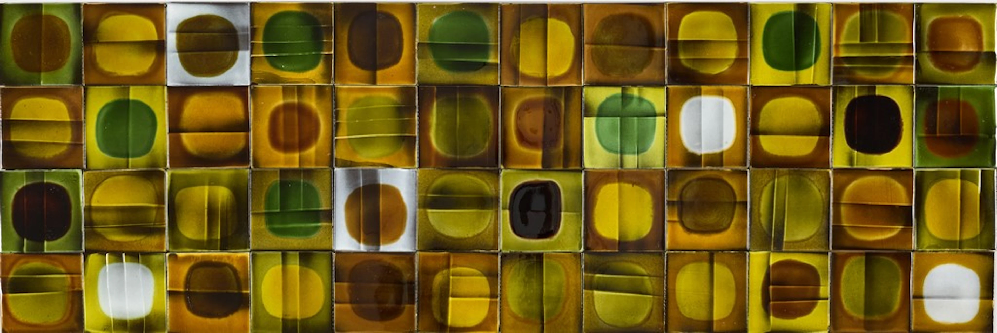 Roger CAPRON (1922-2006). Suite de 48 carreaux modèle " Planète "