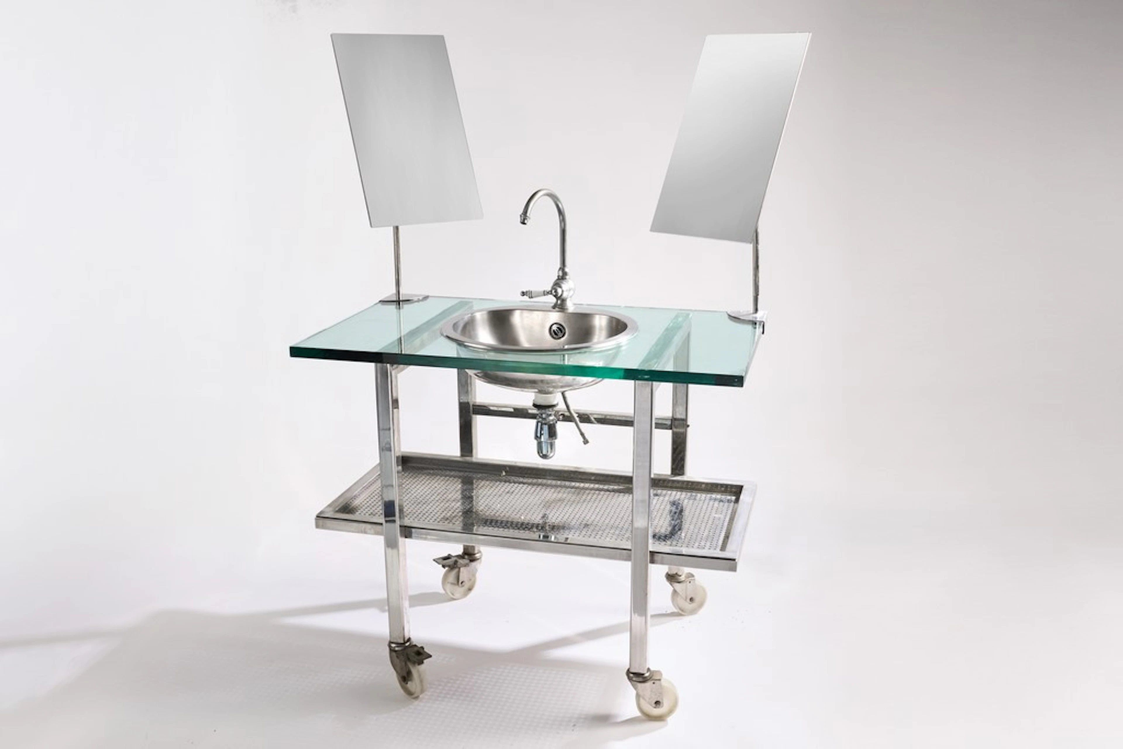Ronald Cecil SPORTES (1943-2025). Meuble de salle de bain formant