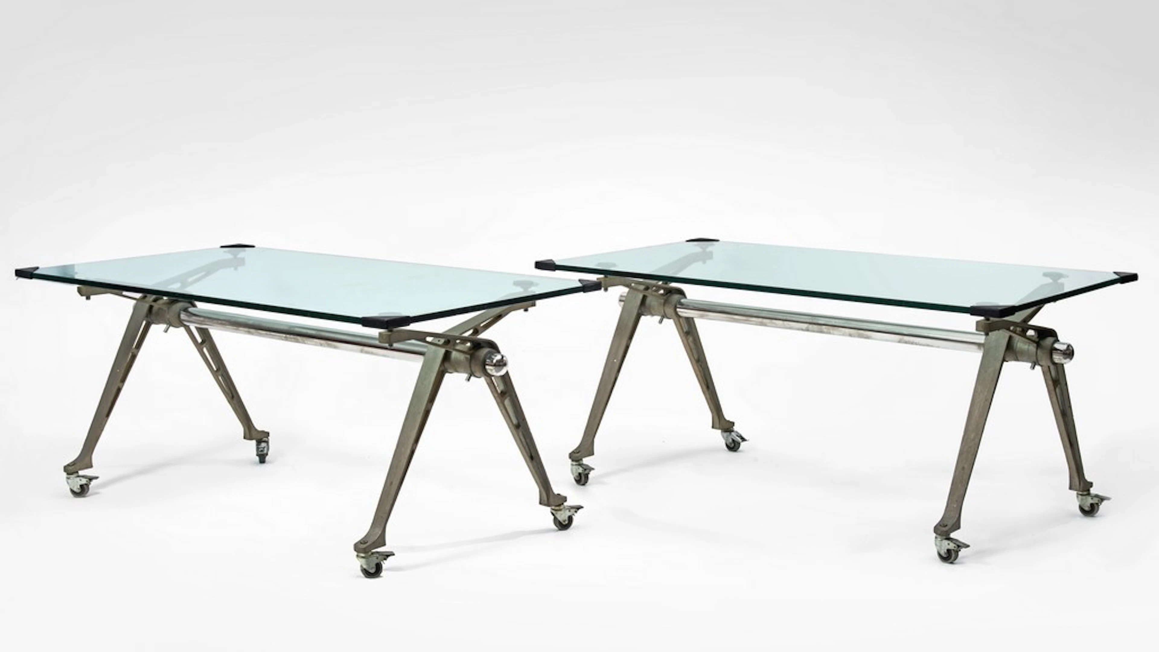 Ronald Cecil SPORTES (1943-2025). Deux tables réalisées pour l'aménagement