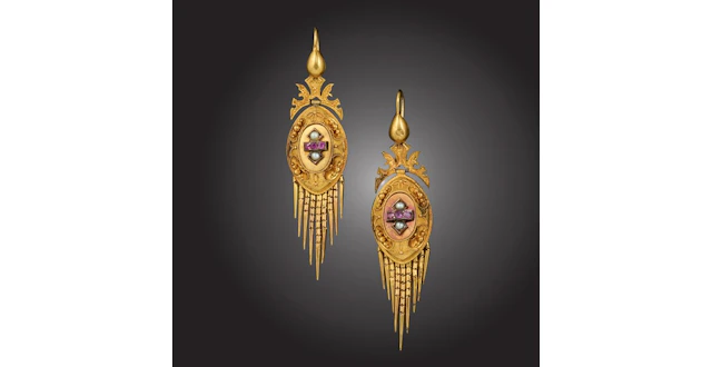 A pair of Victorian gold drop earrings