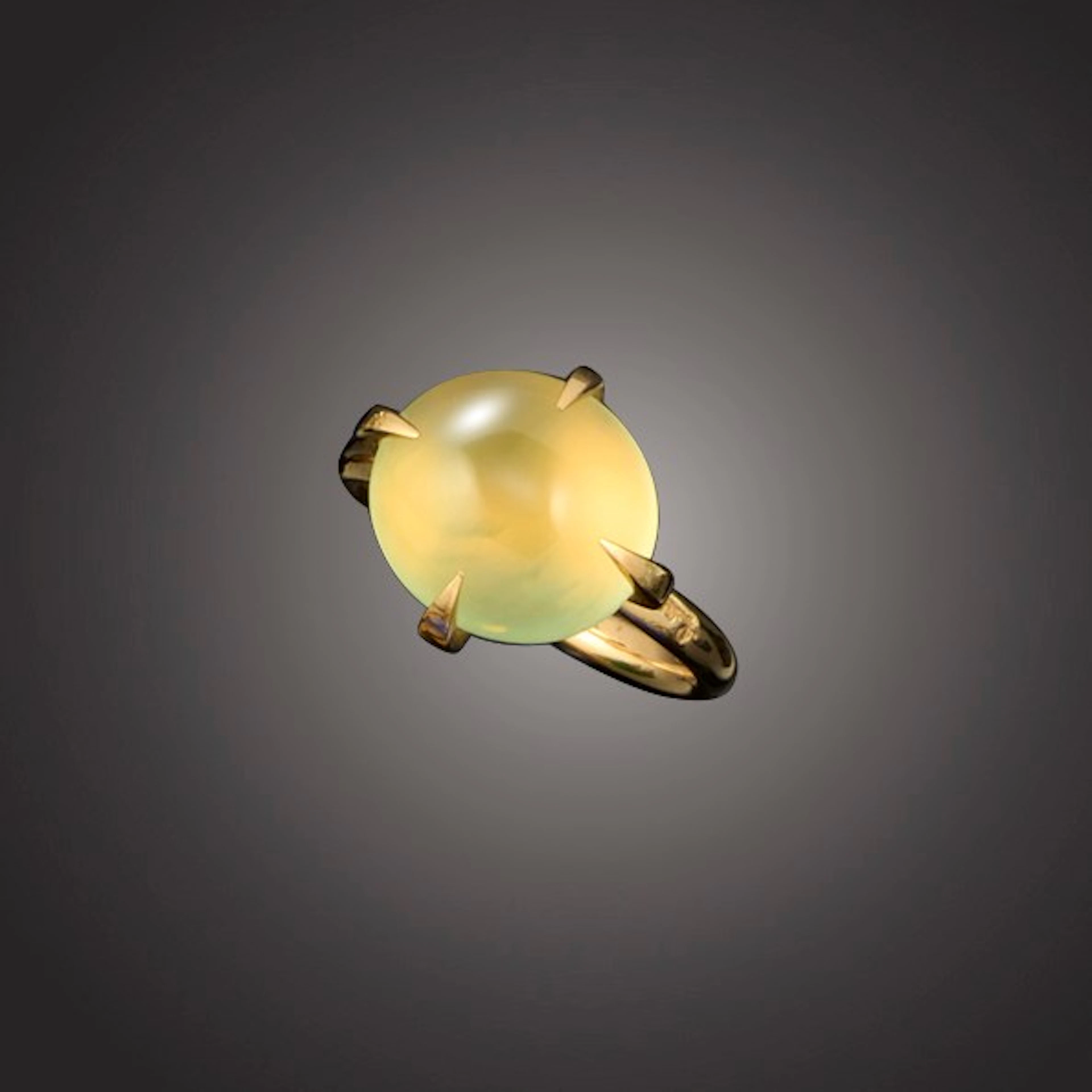Pomellato, a prehnite 'Veleno' ring