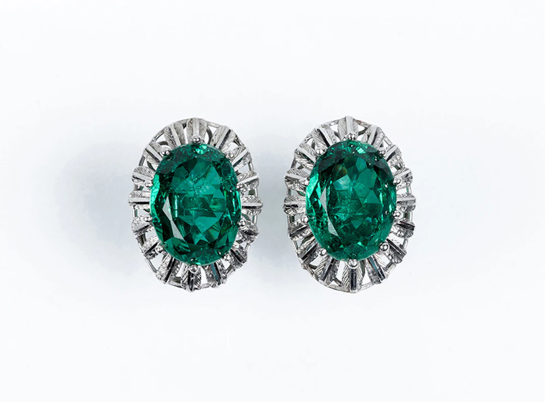 Pendientes vintage en oro blanco 18 K