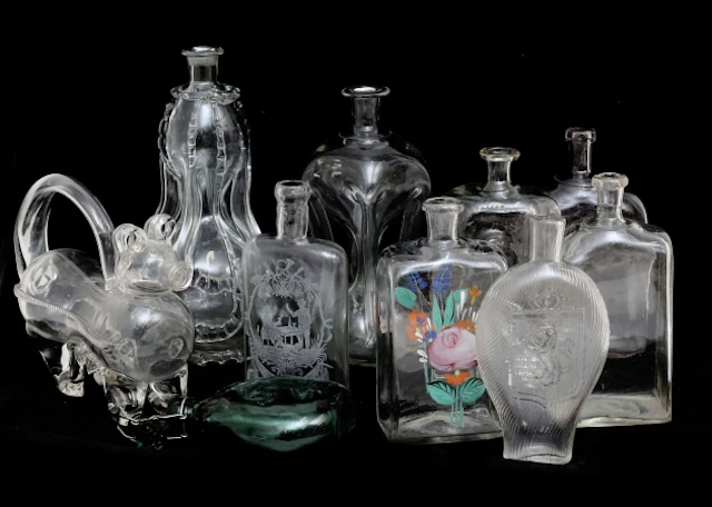 Samling glasflaskor