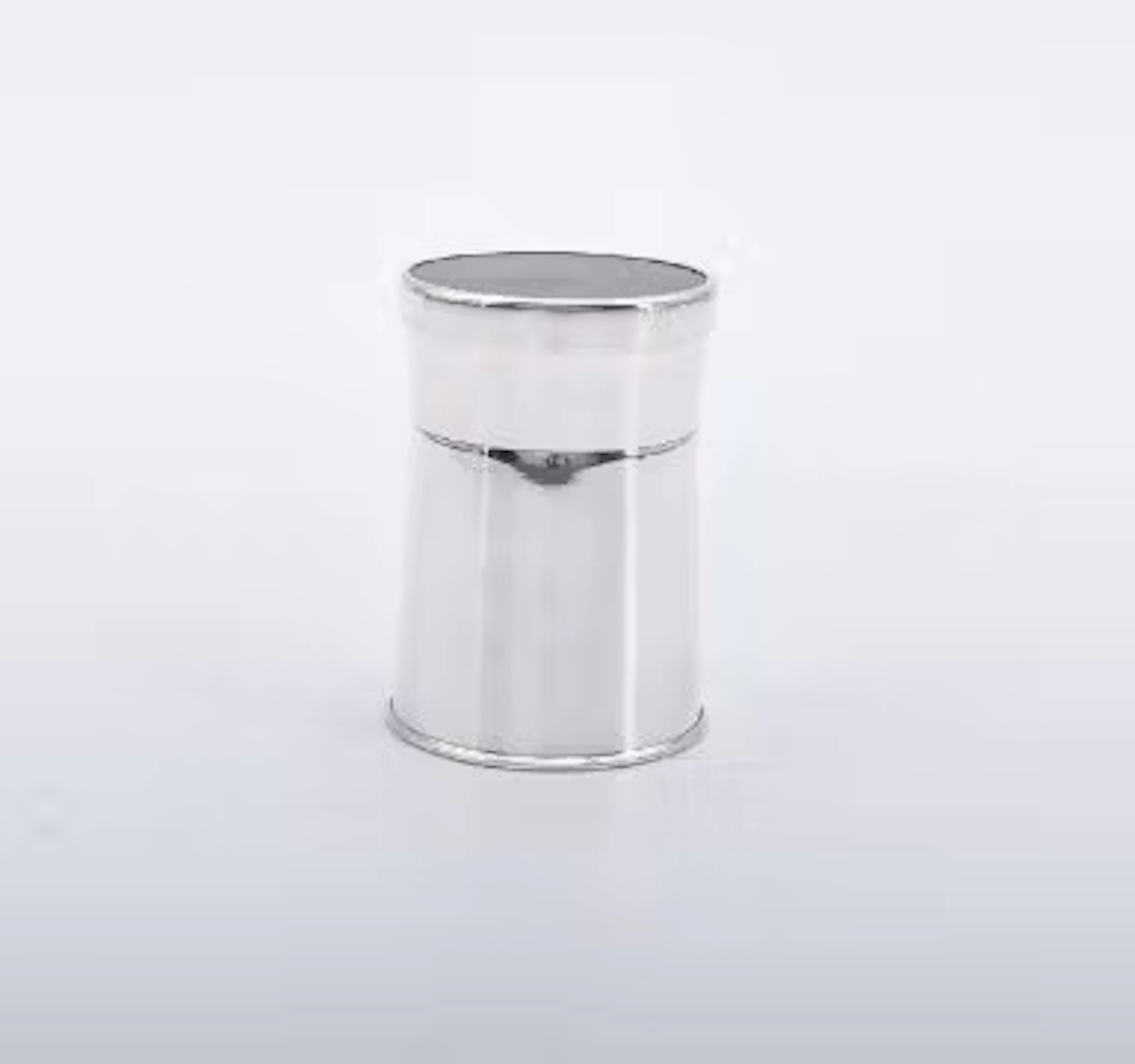Piekäinen, Pekka: Design-Teedose