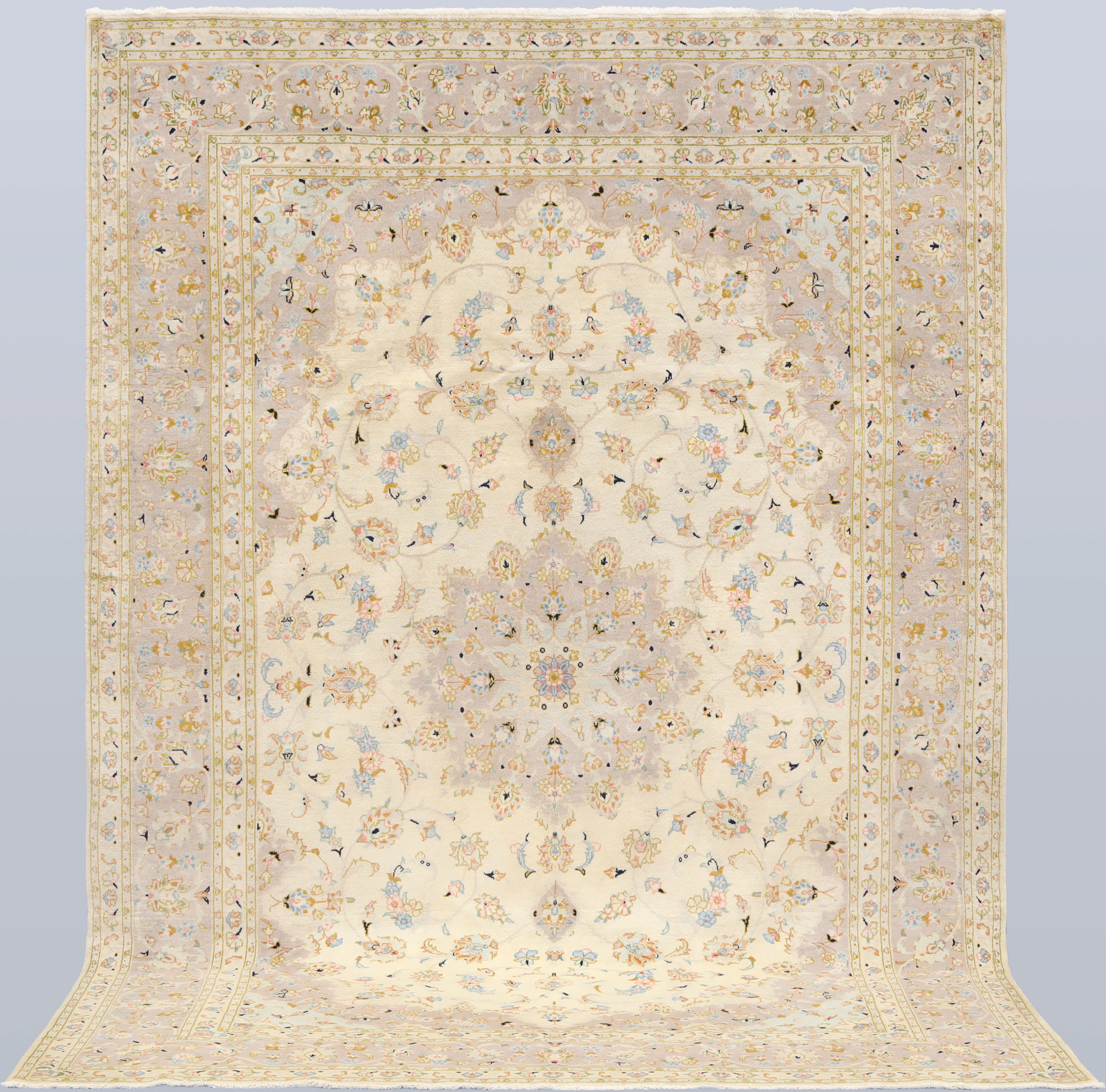 MATTA, ljus Keshan fine korkull, cirka 300 x 206 cm.