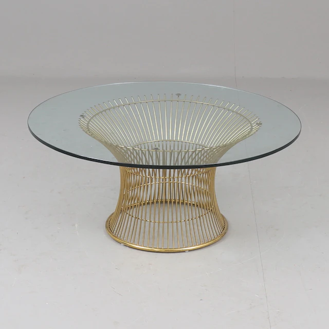 WARREN PLATNER. Soffbord, mässing och glas för knoll.