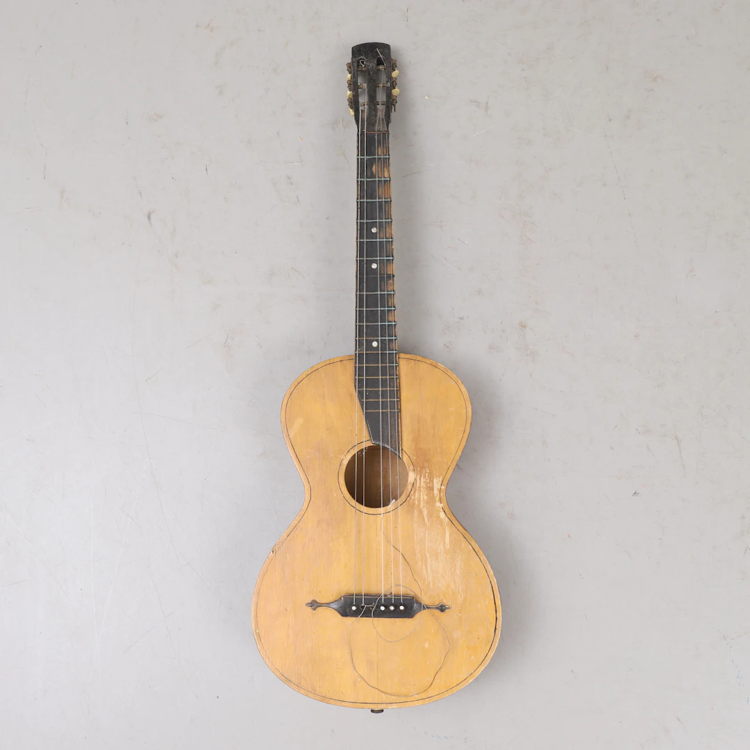 GITARR, akustisk, 1900-tal.
