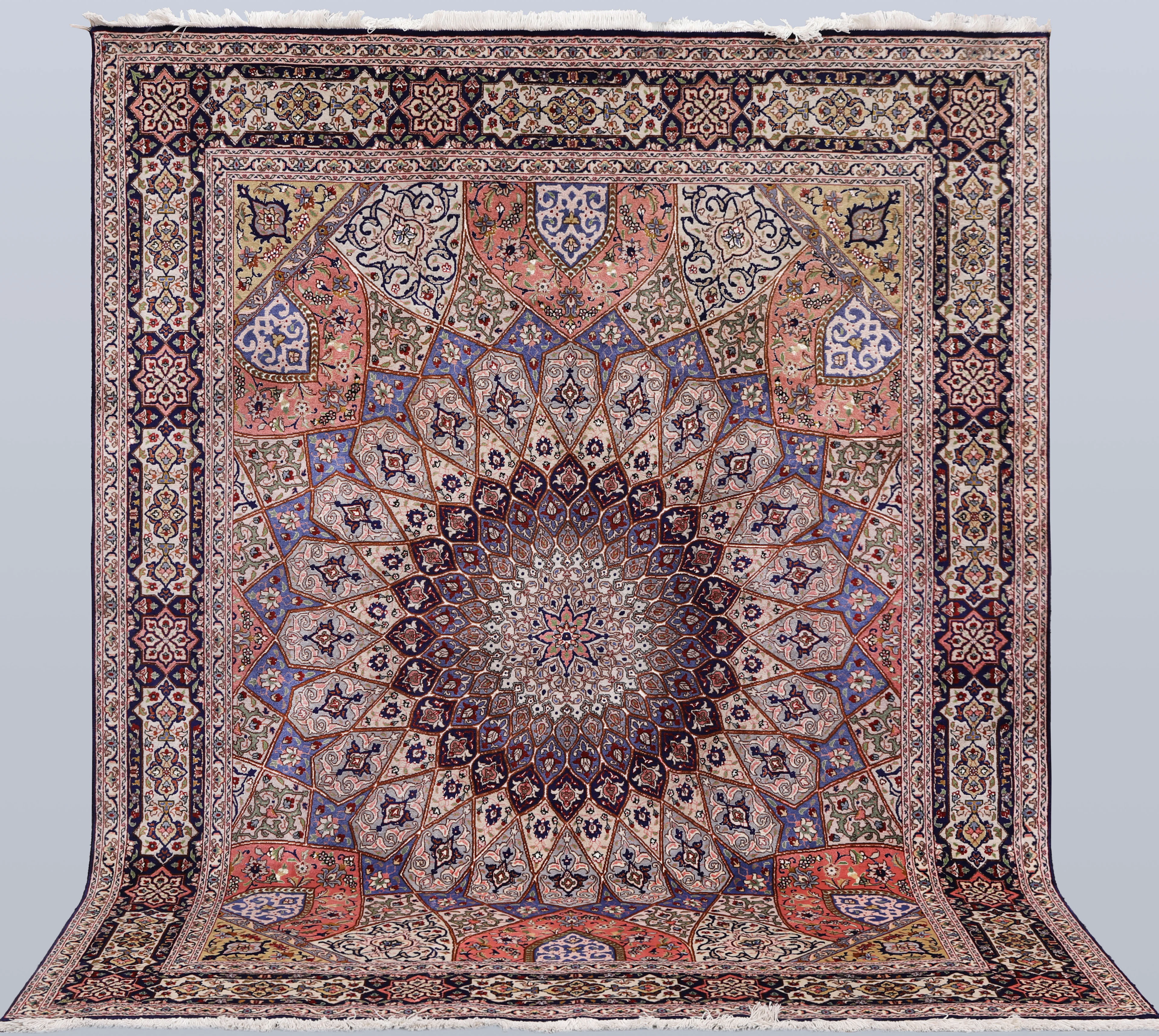 MATTA, Täbriz, part silk, s k 50 radj, cirka 255 x 200 cm.