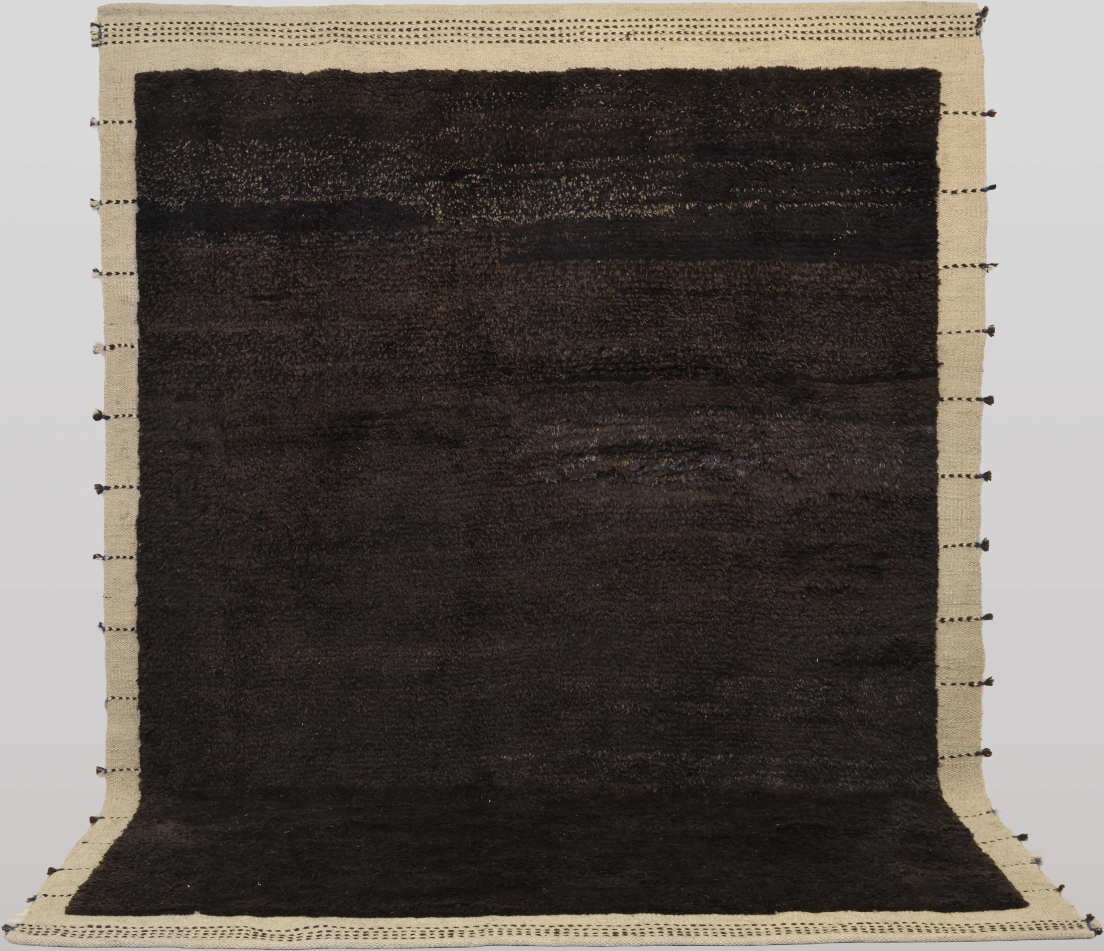 MATTA, ekologisk marockansk design, cirka 245 x 183 cm.
