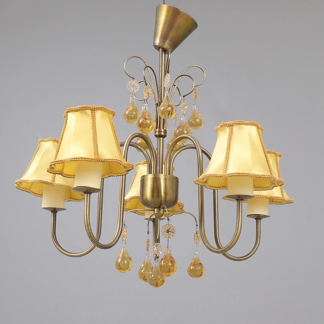 TAKLAMPA, mässing och glas, omkring 1900-talets mitt.