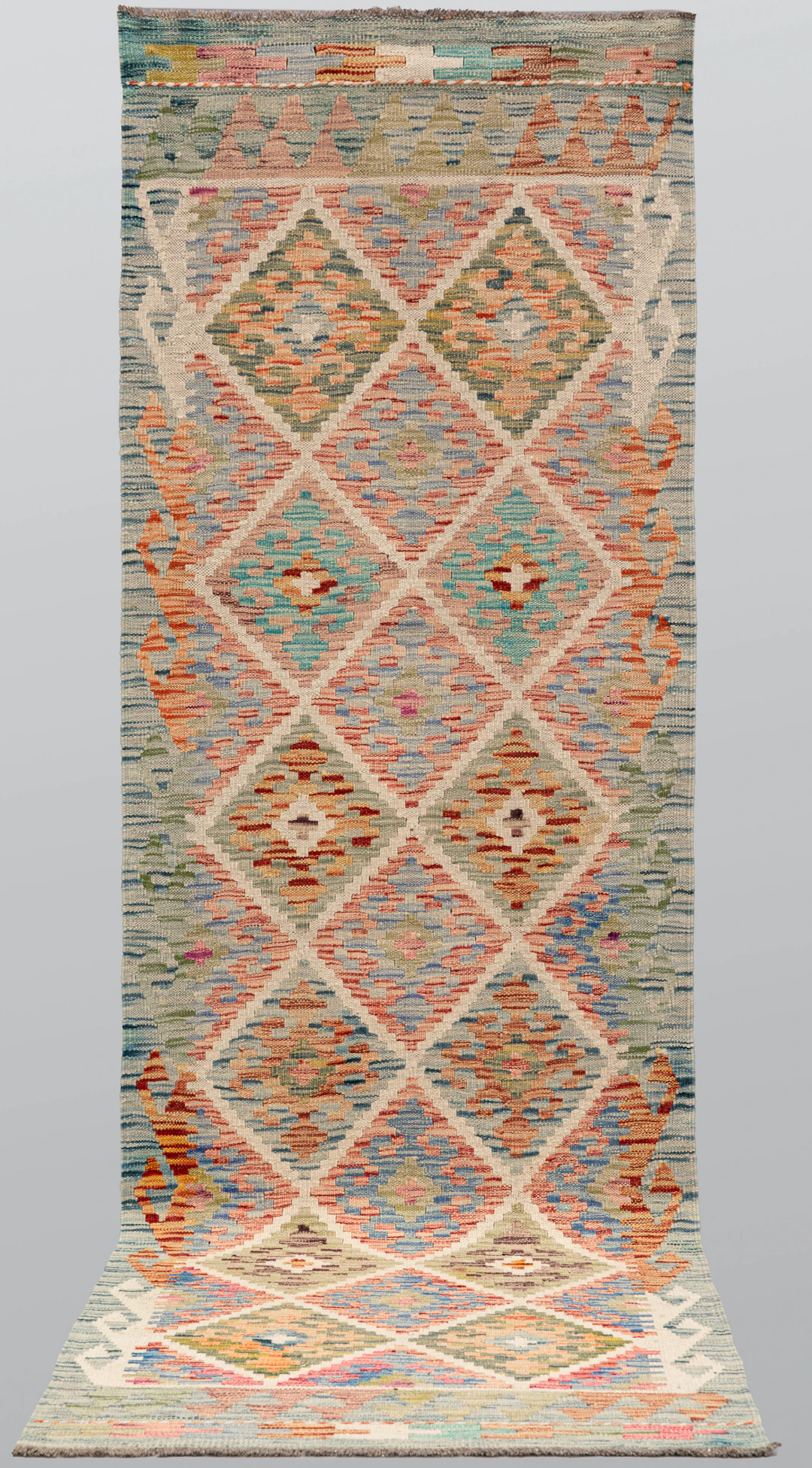 MATTA, Kelim, gallerimodell, cirka 253 x 78 cm.
