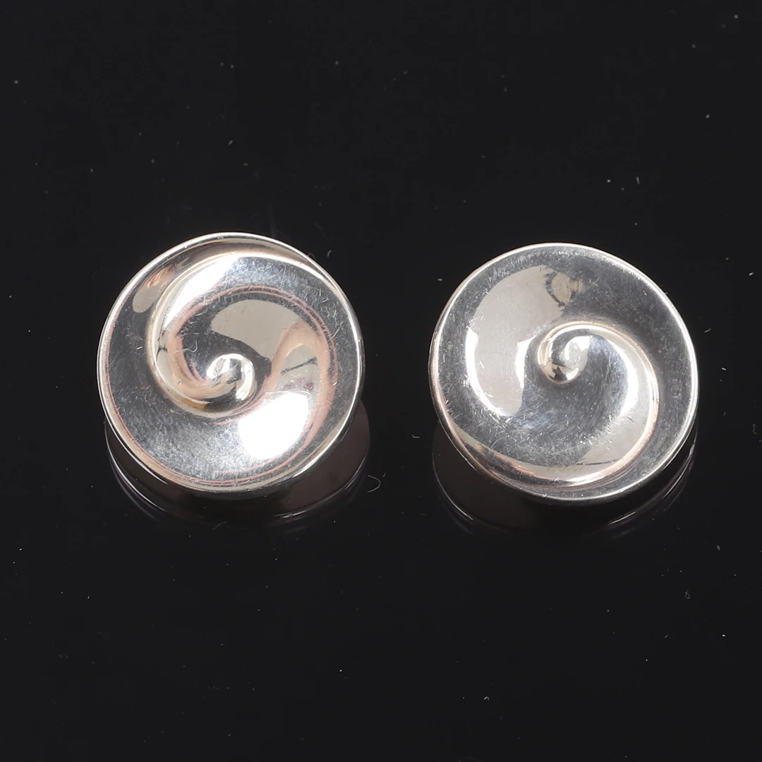 VIVIANNA TORUN BÜLOW-HÜBE. Örhängen. ett par, sterlingsilver, för