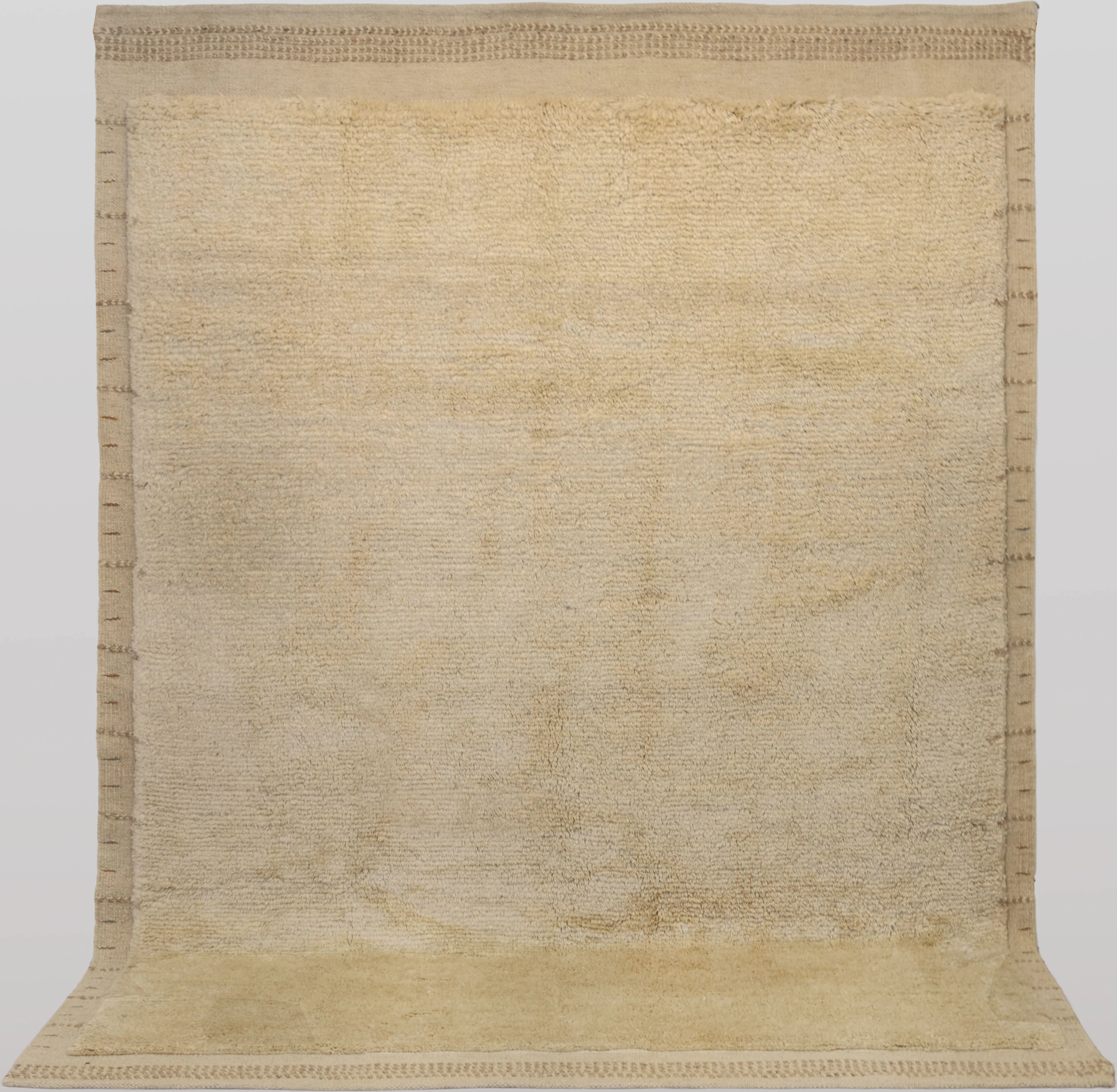 MATTA, ekologisk marockansk design, cirka 244 x 176 cm.