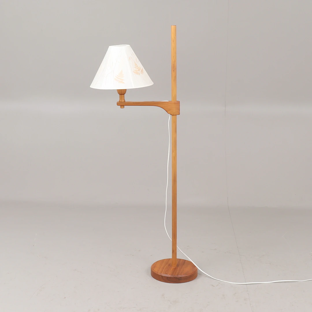 CARL MALMSTEN. Golvlampa, "Staken", brännmärkt CM.