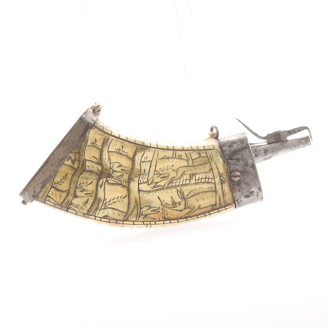KRUTHORN, metall och horn, 1600-tal.