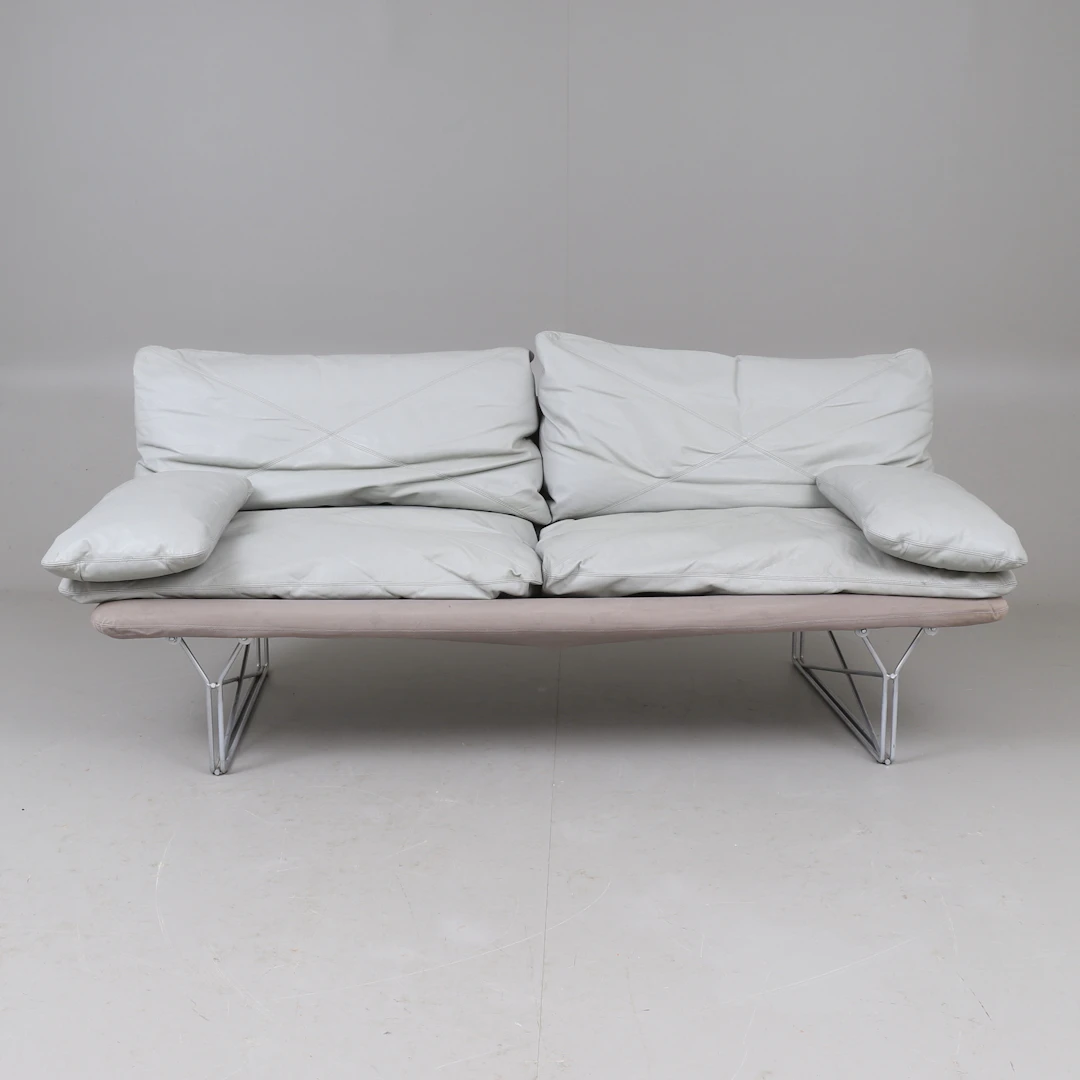 IELS GAMMELGAARD. Soffa, "Moment Super", Läder, formgiven 1985, IKEA.