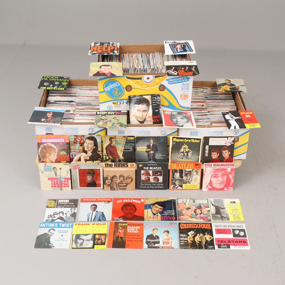 PARTI VINYL, cirka 1500 stycken EP/singlar.
