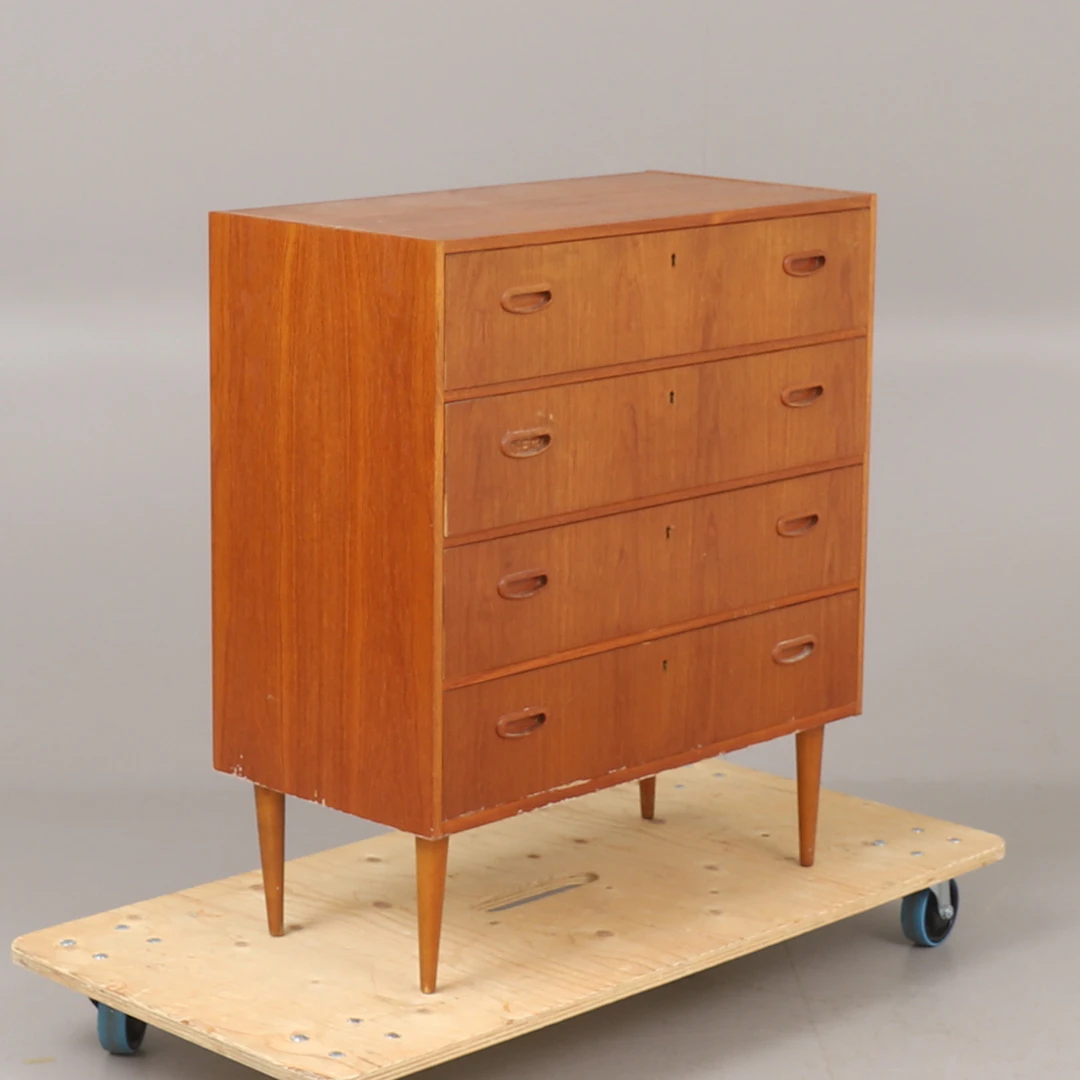 BYRÅ, teak, 1960-tal.