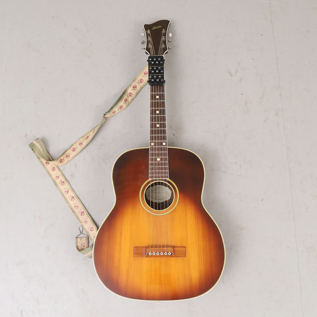 GITARR, akustisk, Levin.